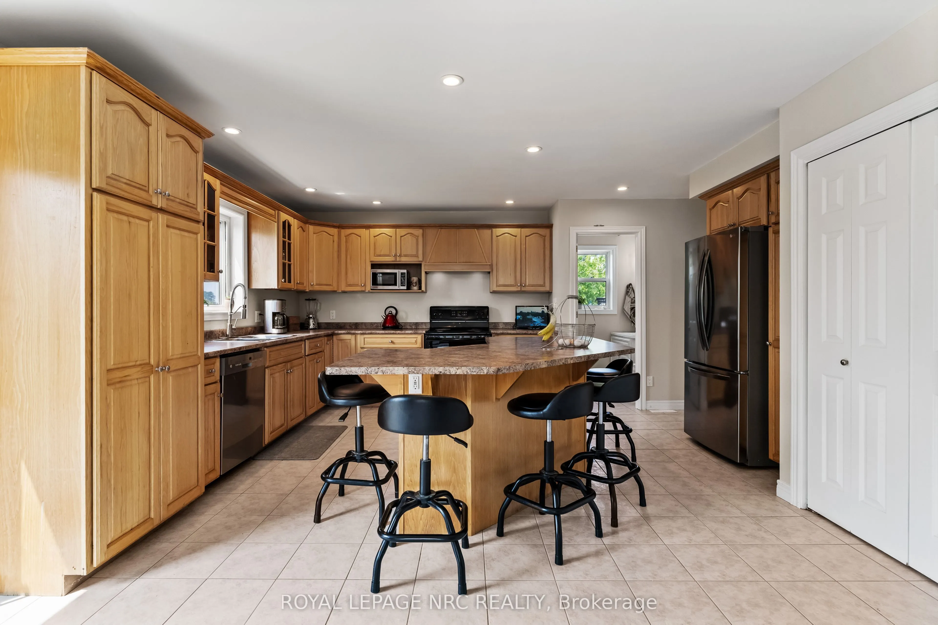 9592 Concession 5 Road