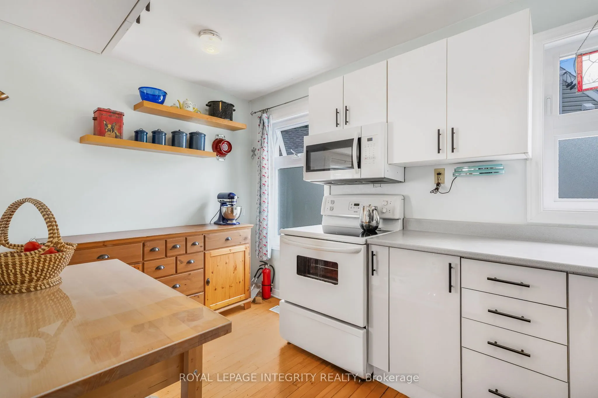 841 Merivale Road
