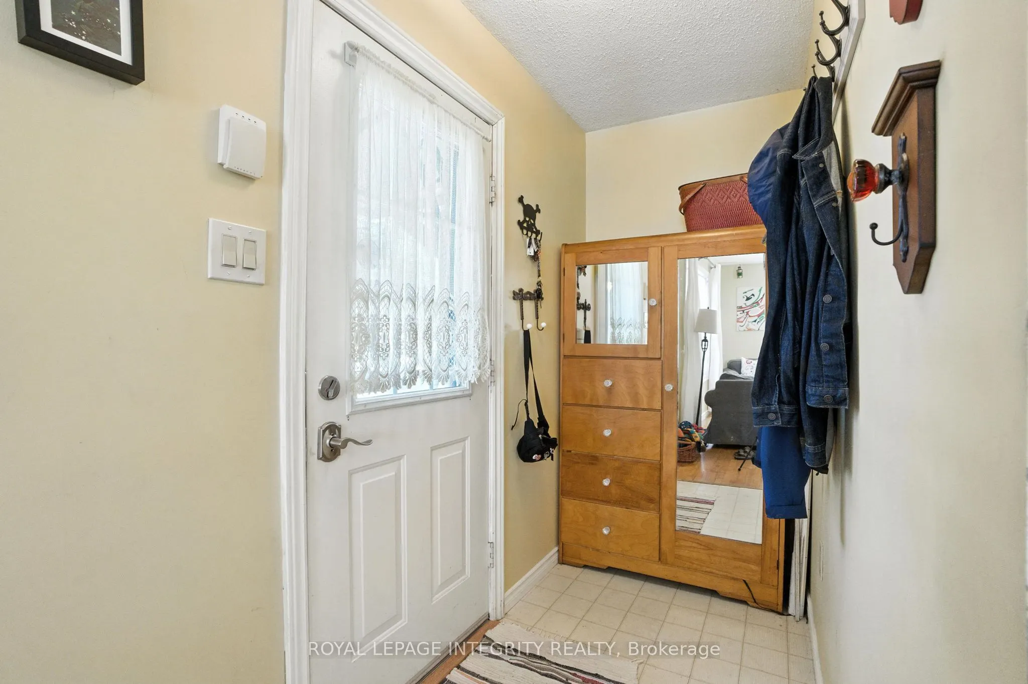 841 Merivale Road
