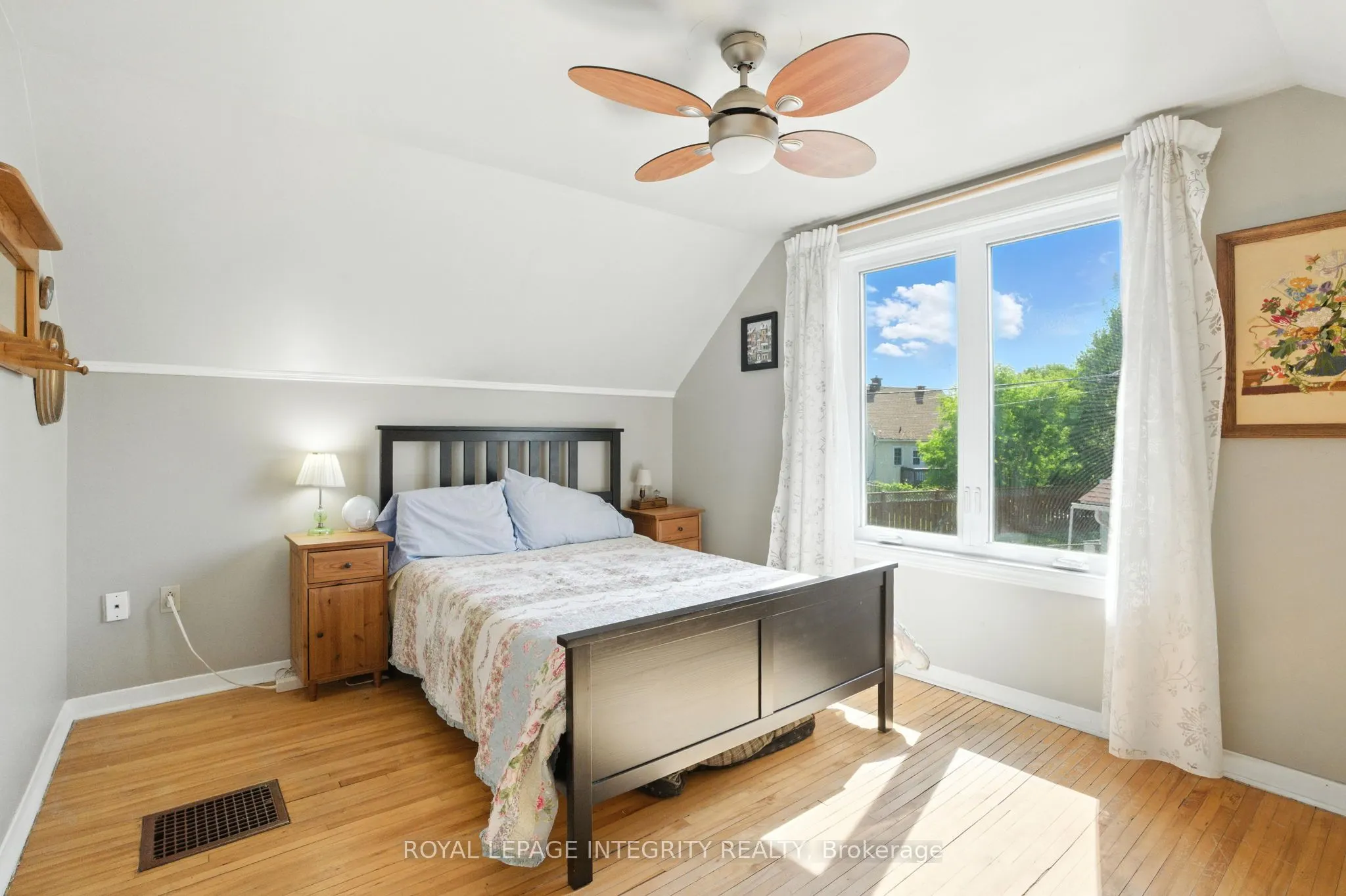 841 Merivale Road