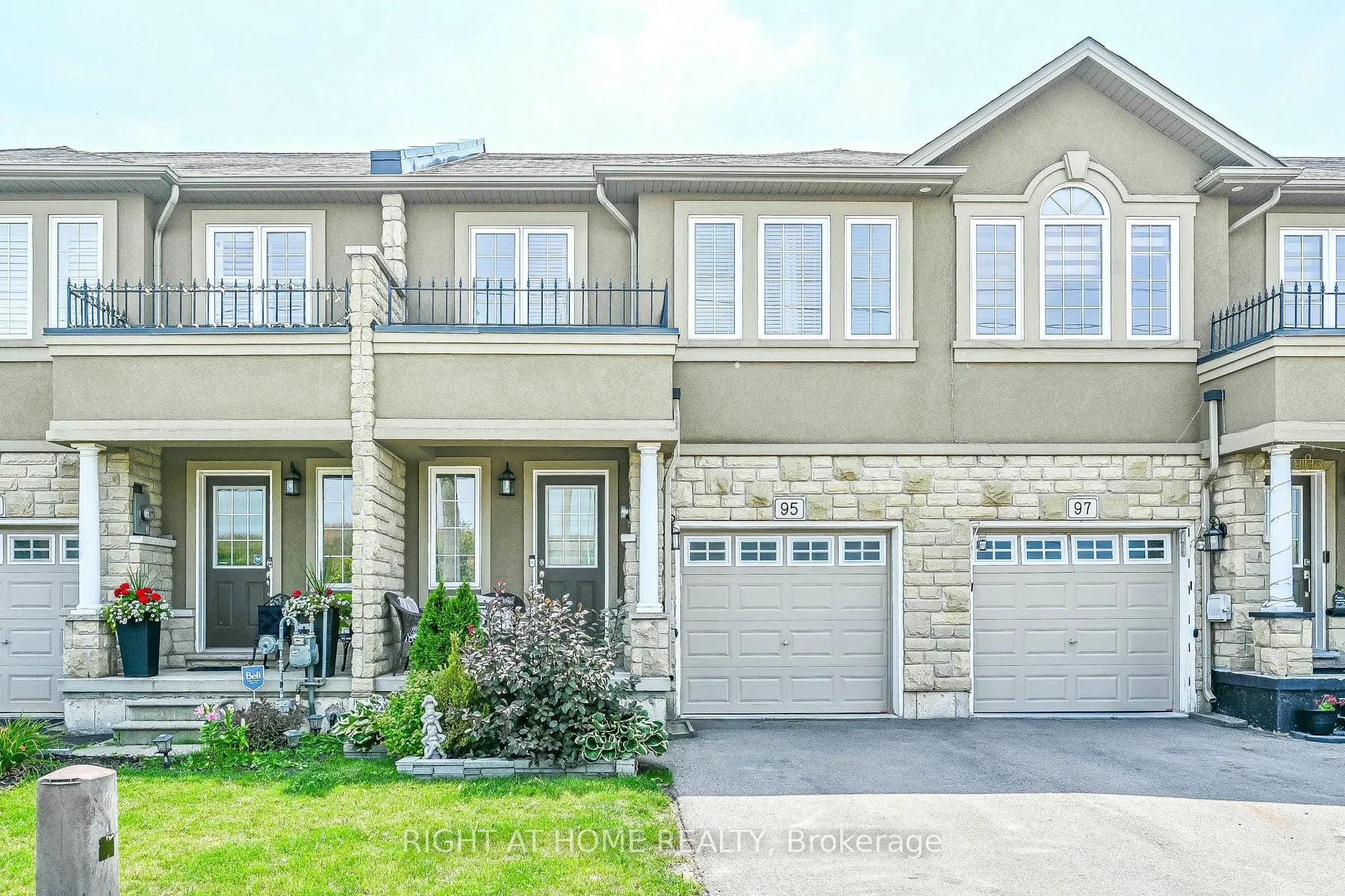 95 Penny Lane