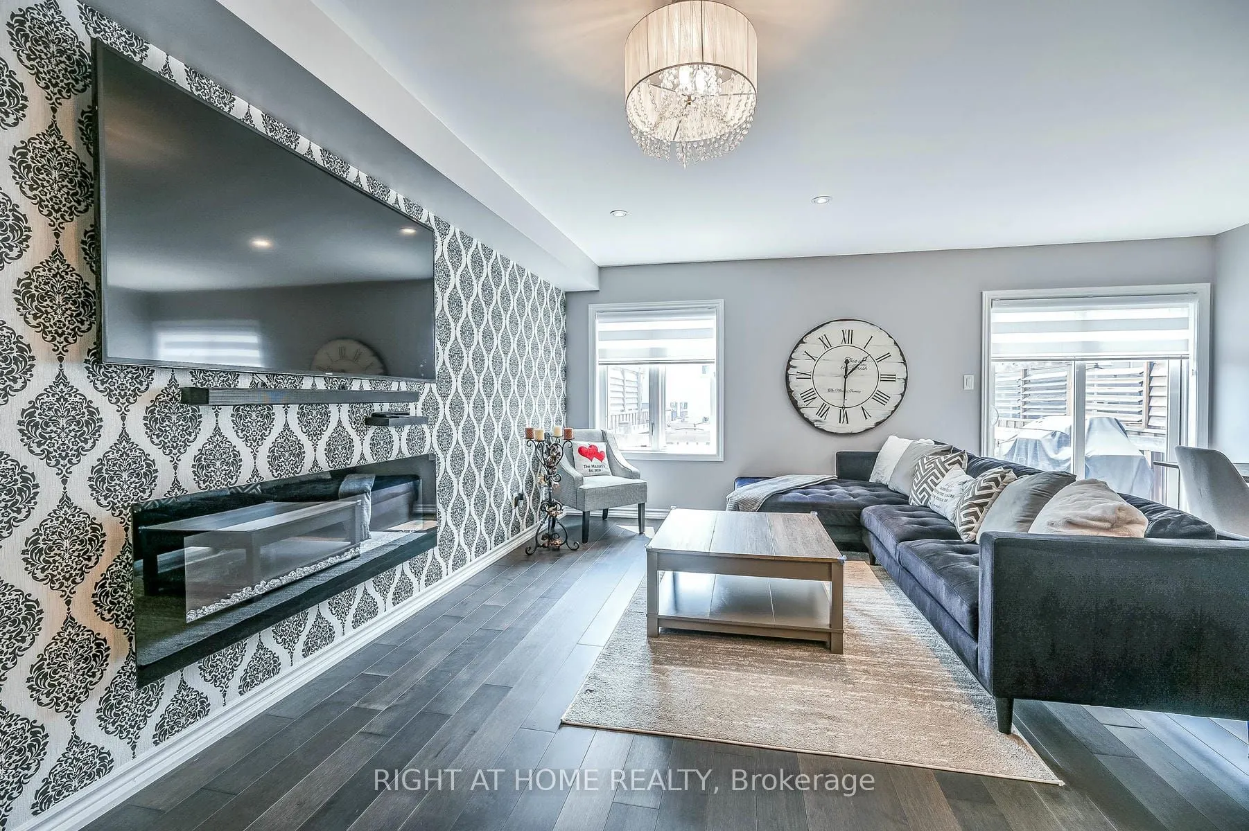 95 Penny Lane