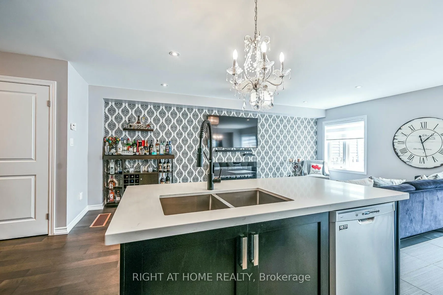 95 Penny Lane