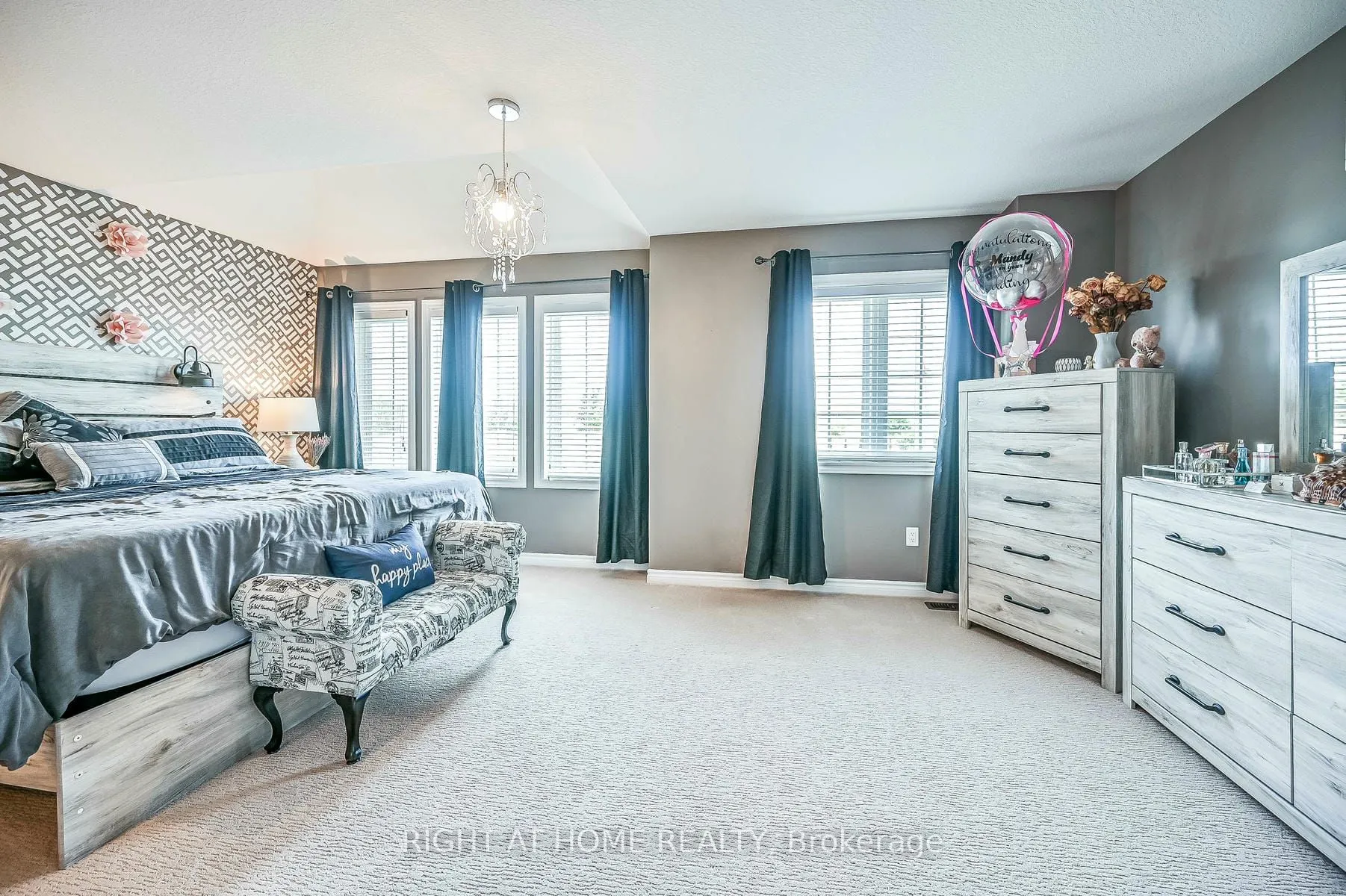 95 Penny Lane