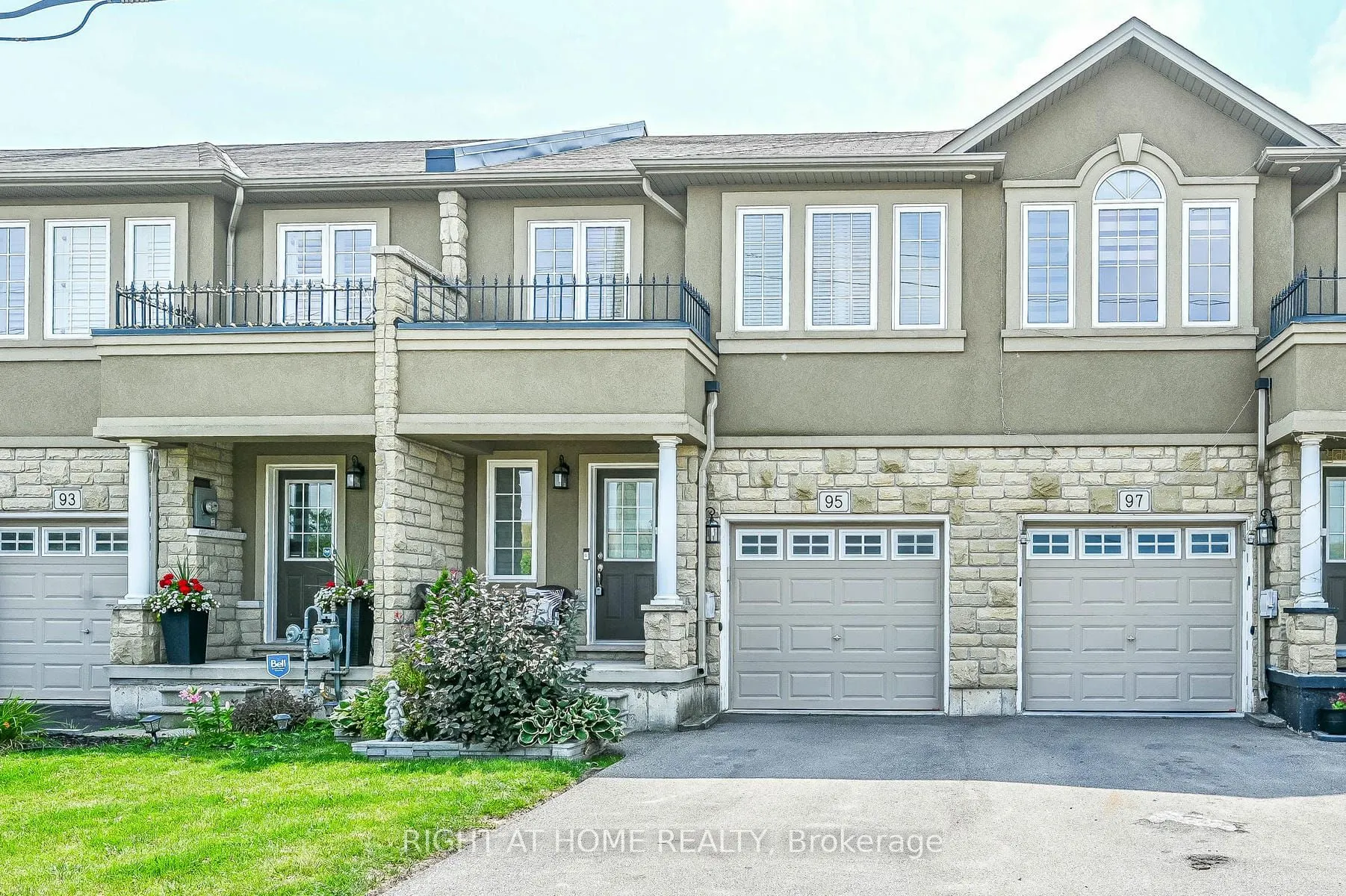 95 Penny Lane