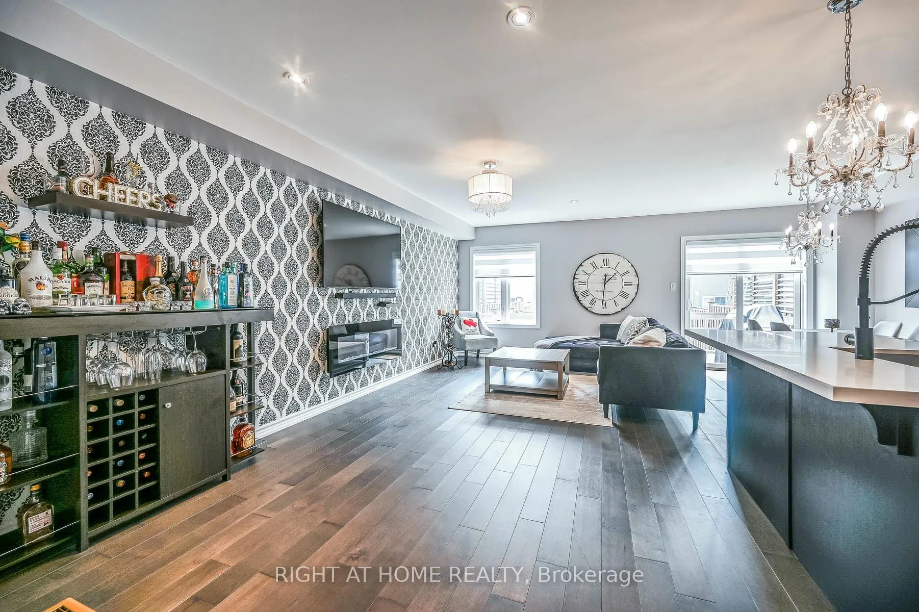 95 Penny Lane