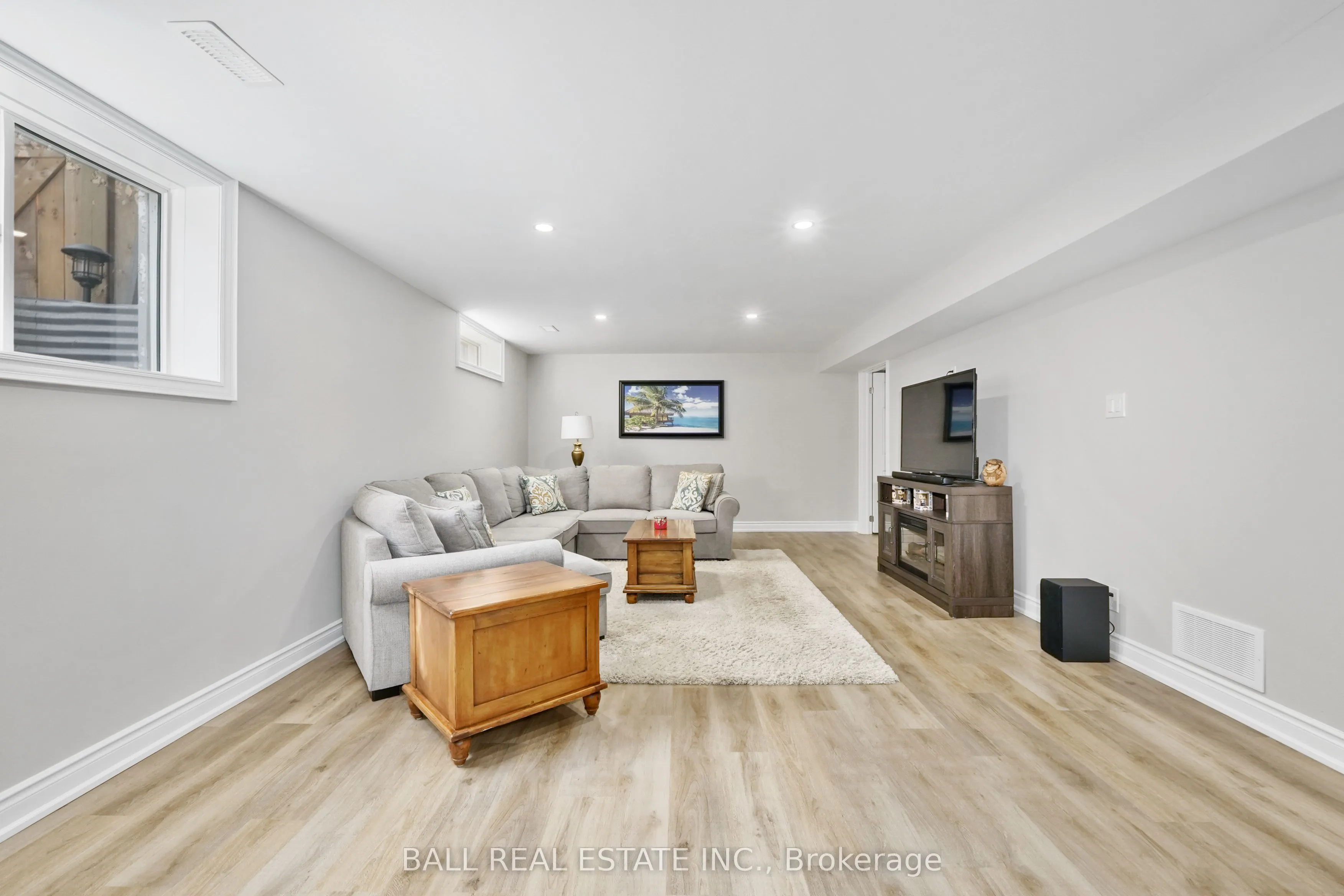 3 Darrell Drain Crescent