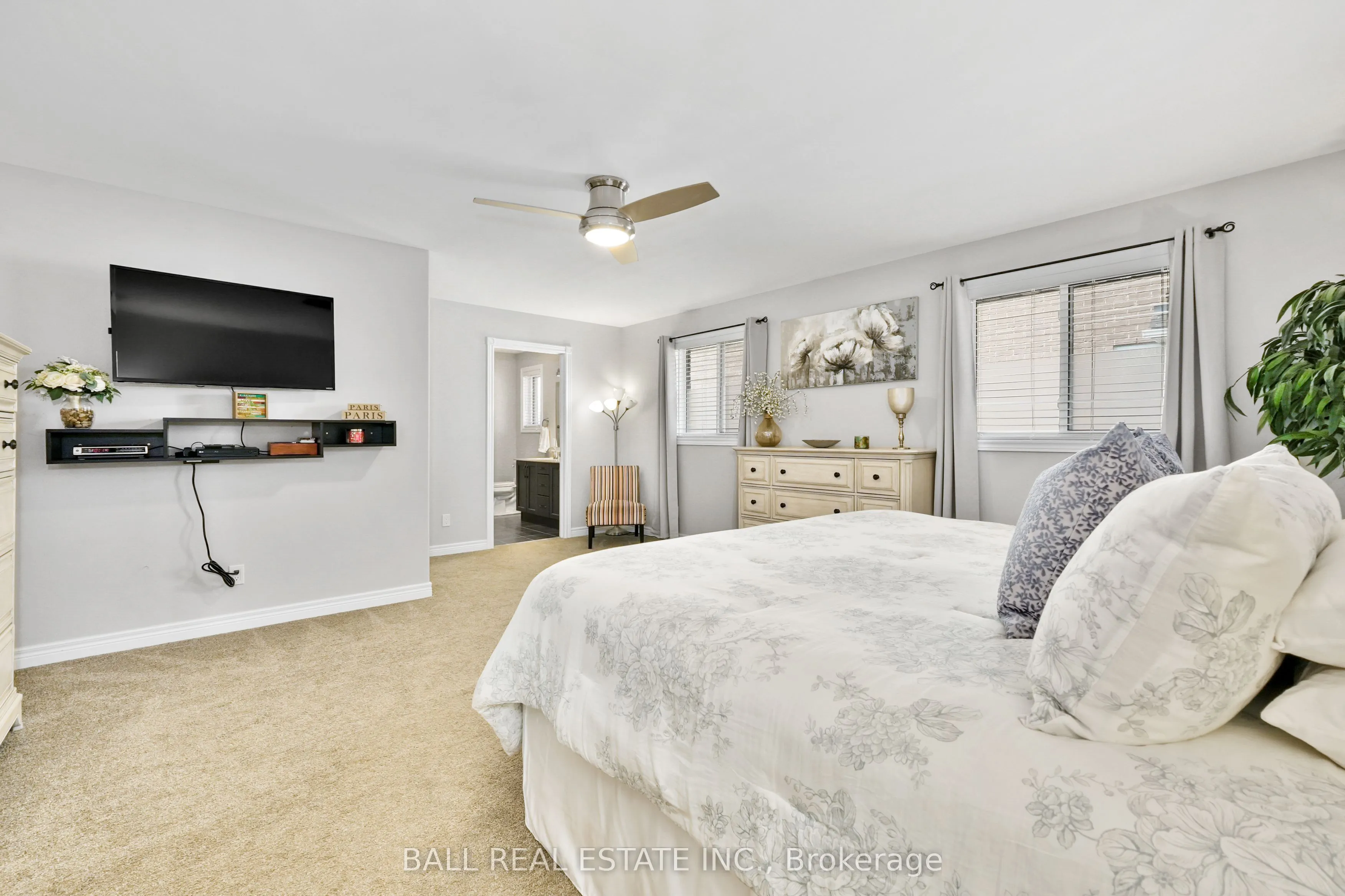 3 Darrell Drain Crescent