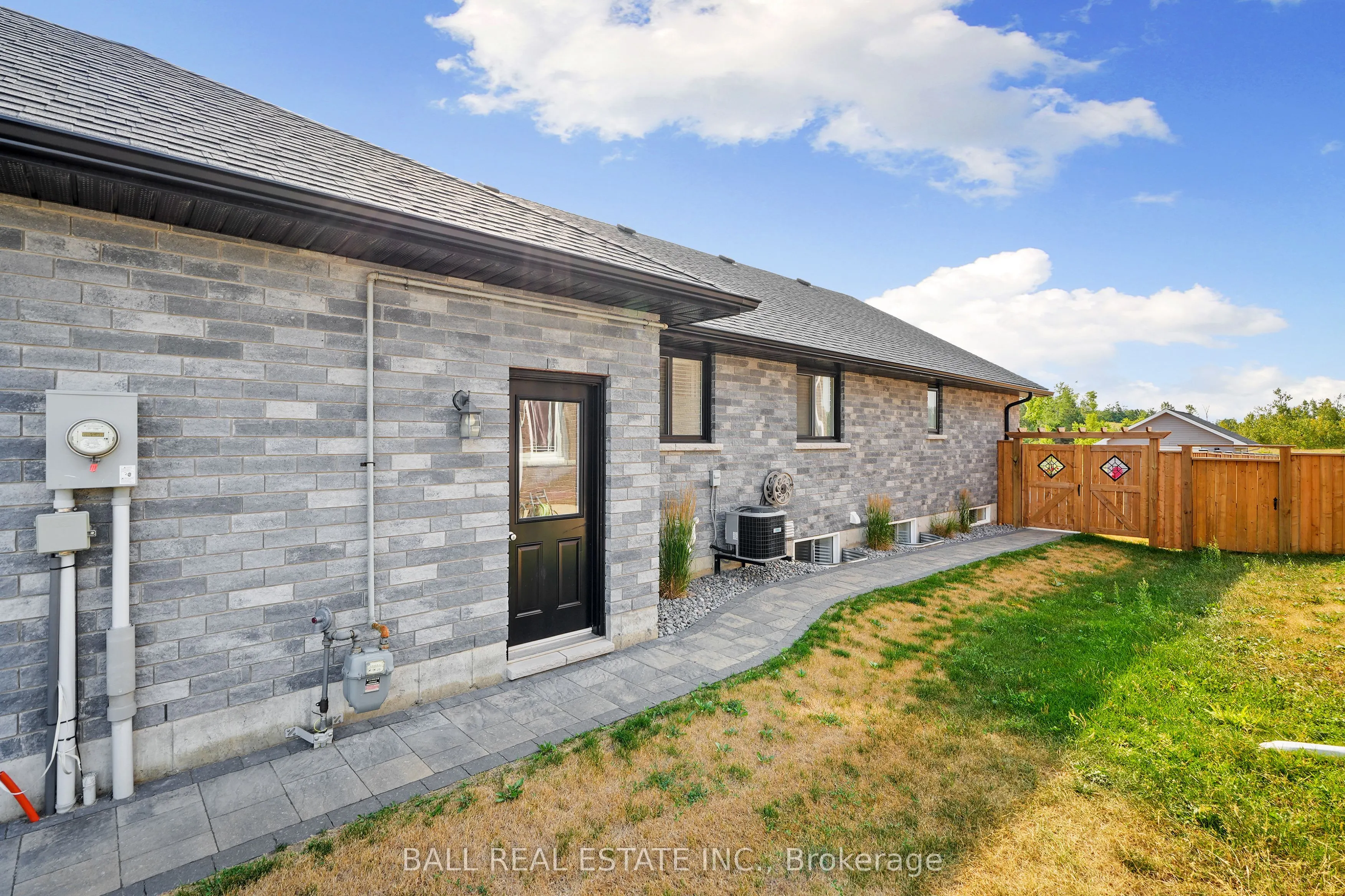 3 Darrell Drain Crescent