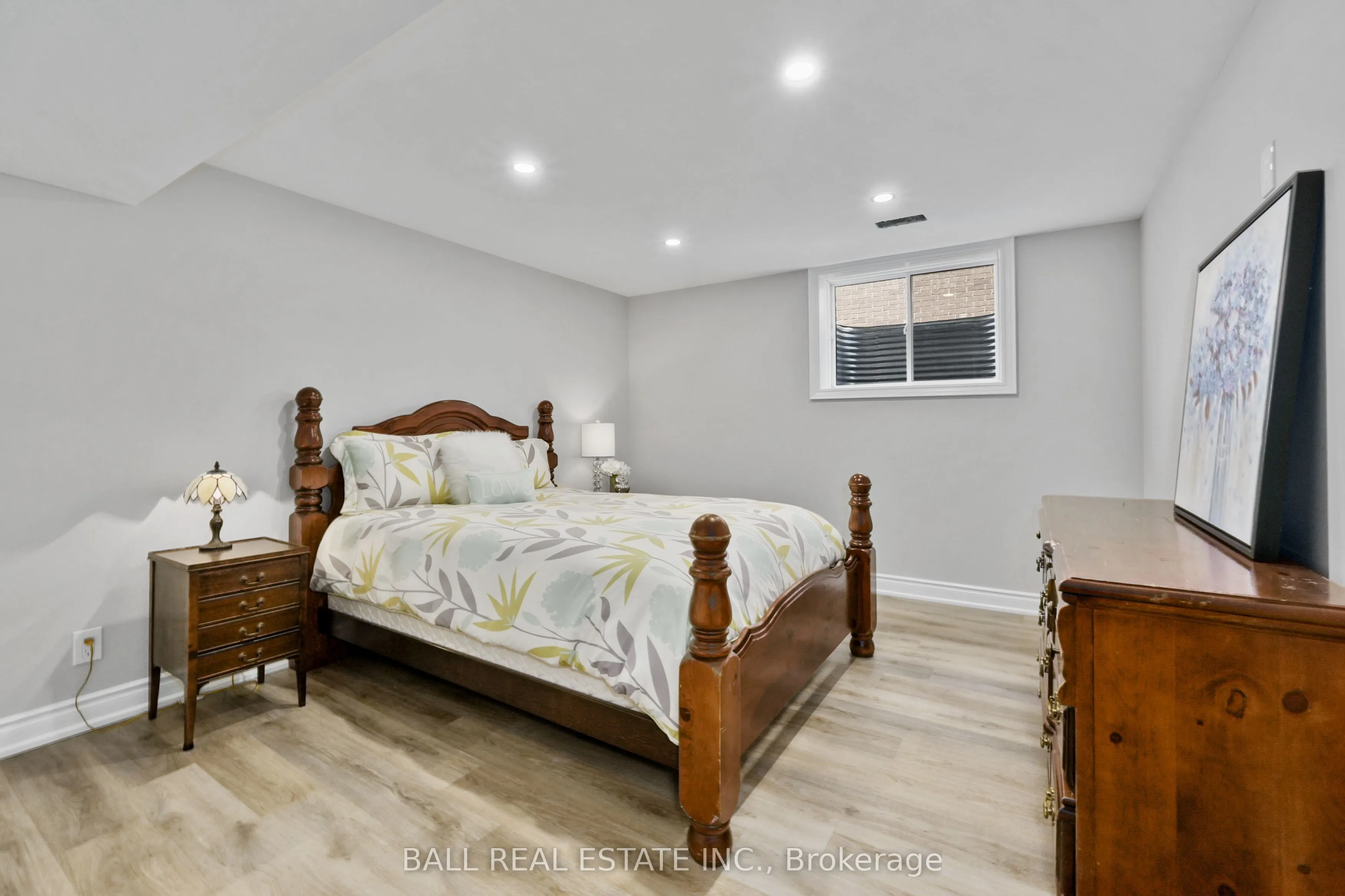 3 Darrell Drain Crescent