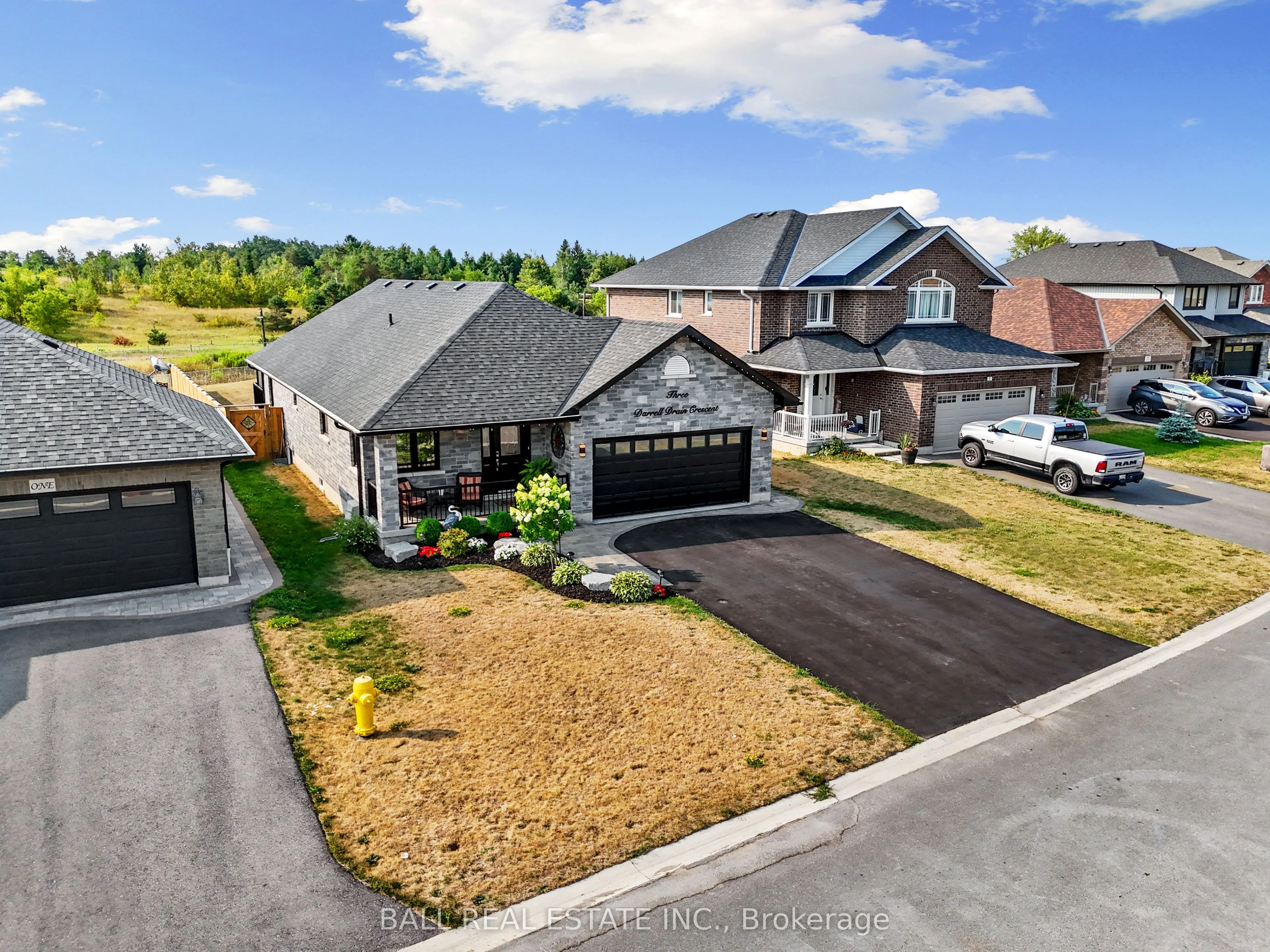 3 Darrell Drain Crescent