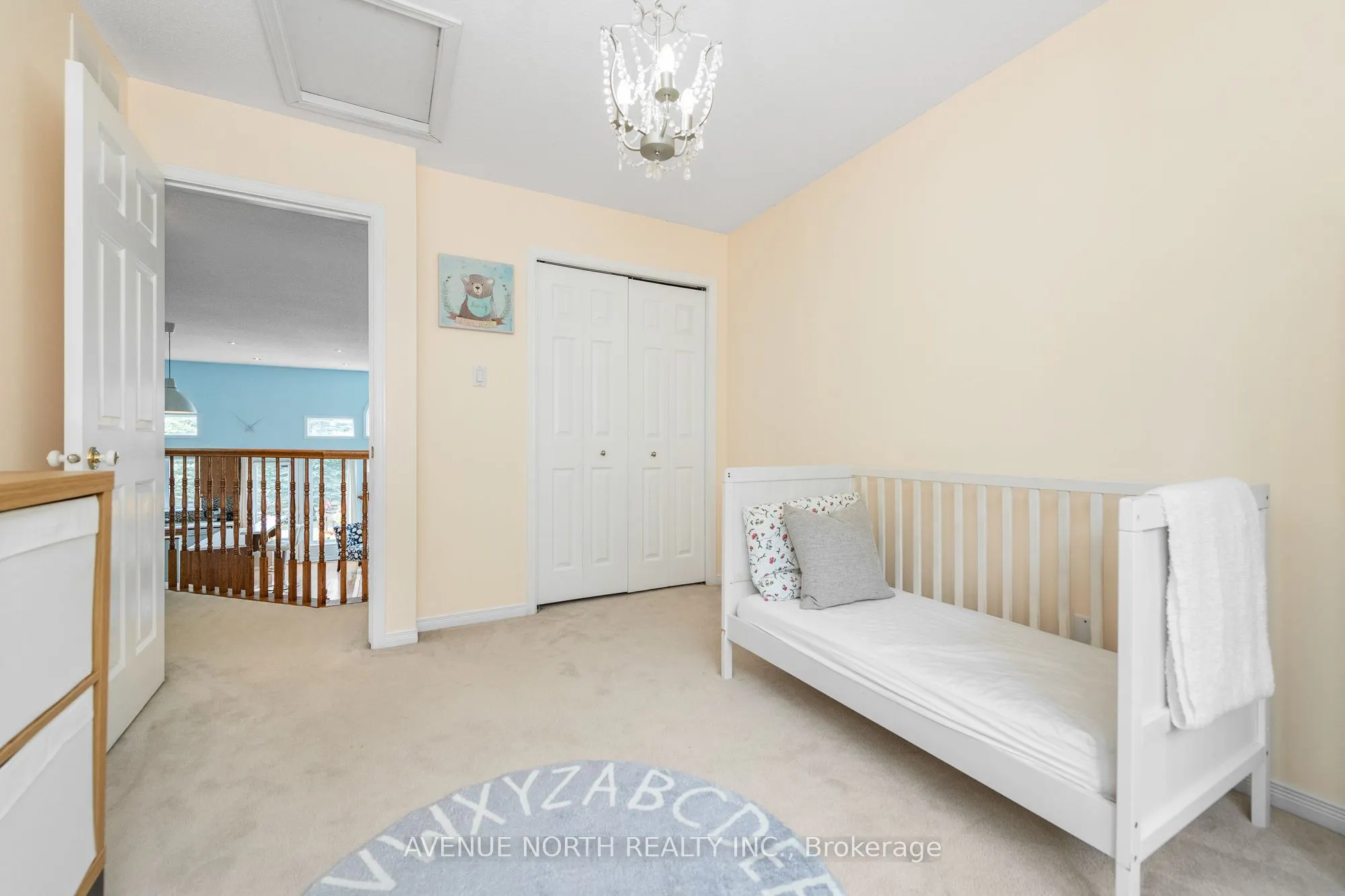 225 GLADEVIEW Private