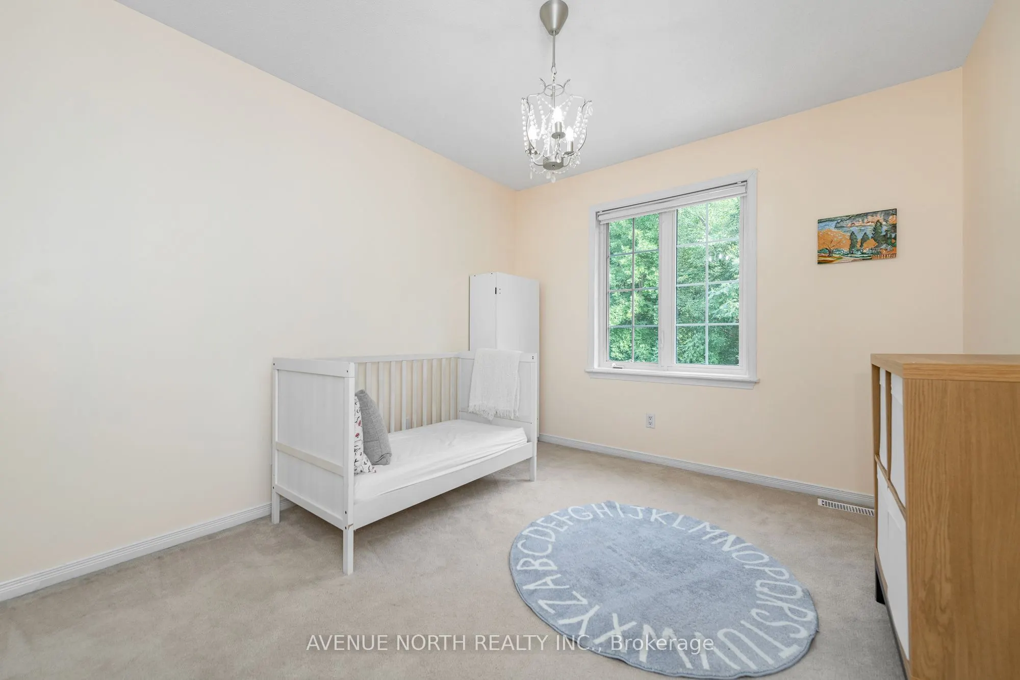 225 GLADEVIEW Private
