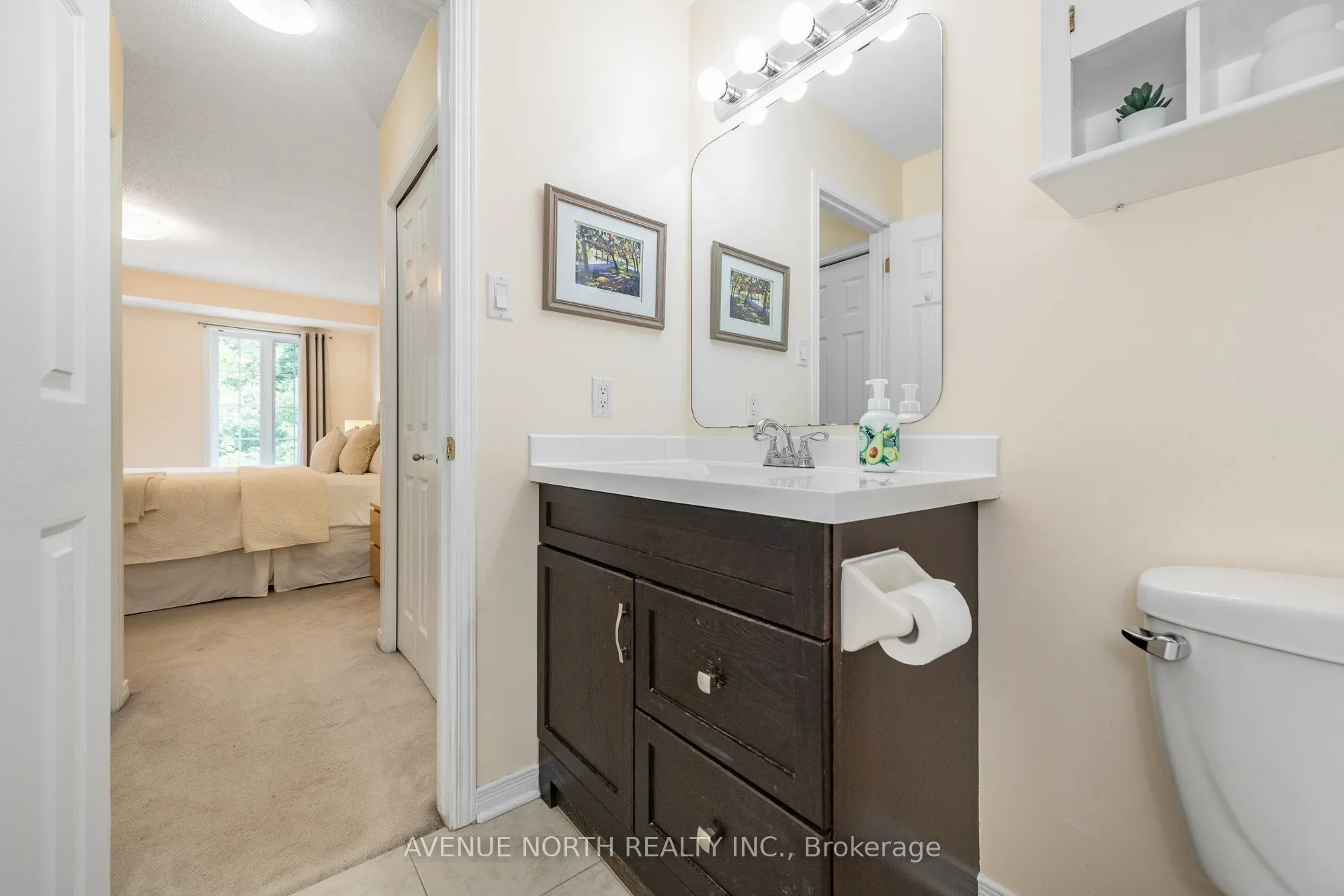 225 GLADEVIEW Private