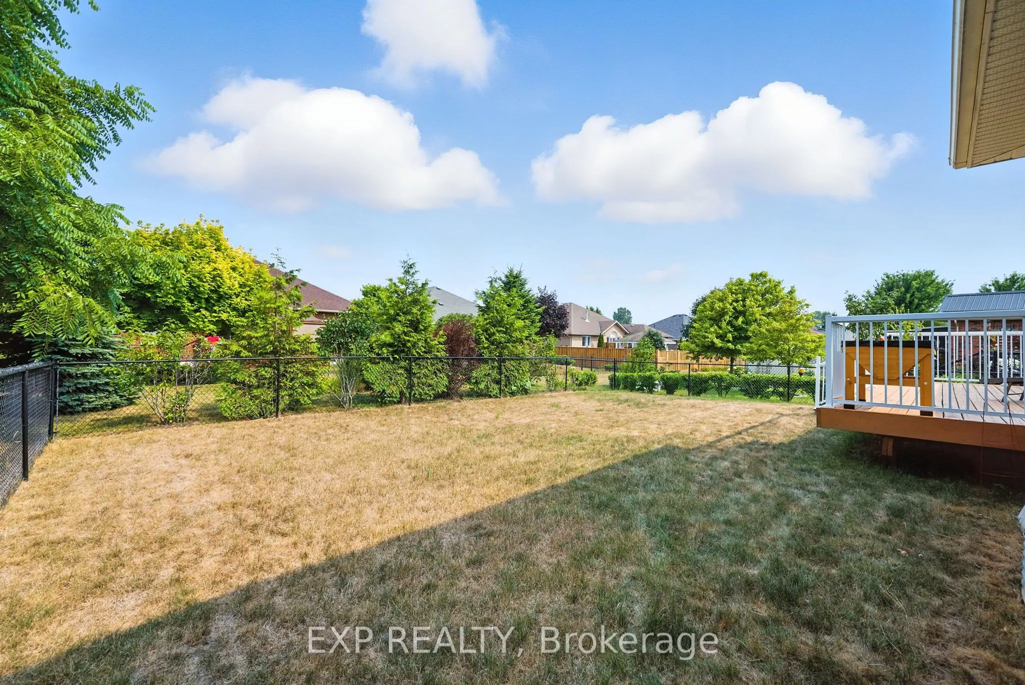 6 Cortland Way