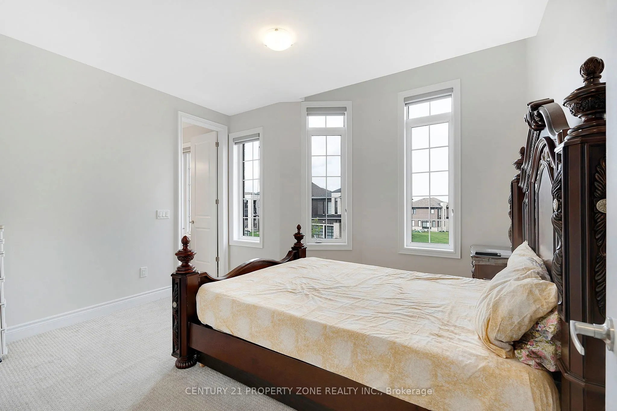 129 Prince Charles Crescent