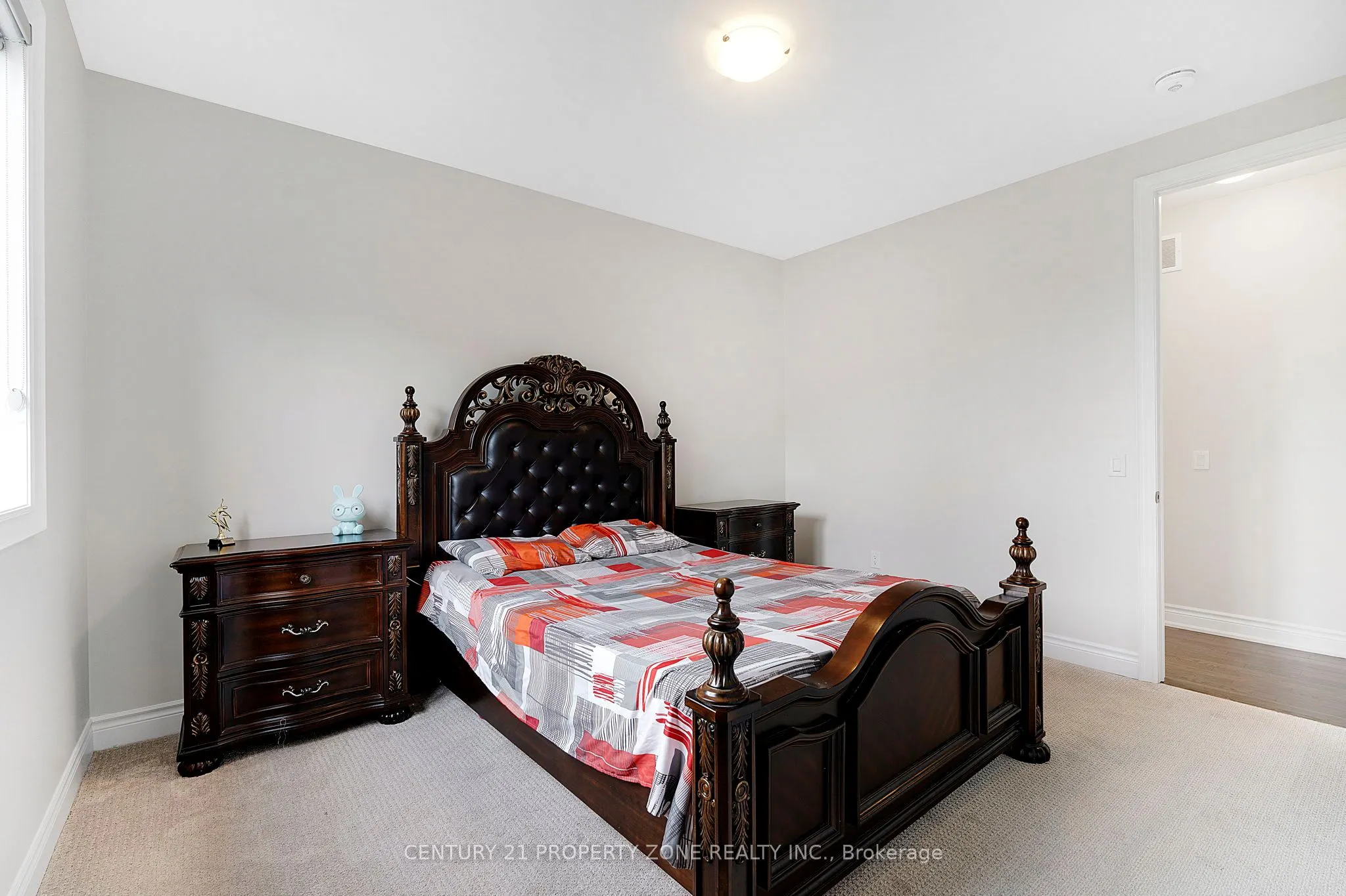 129 Prince Charles Crescent