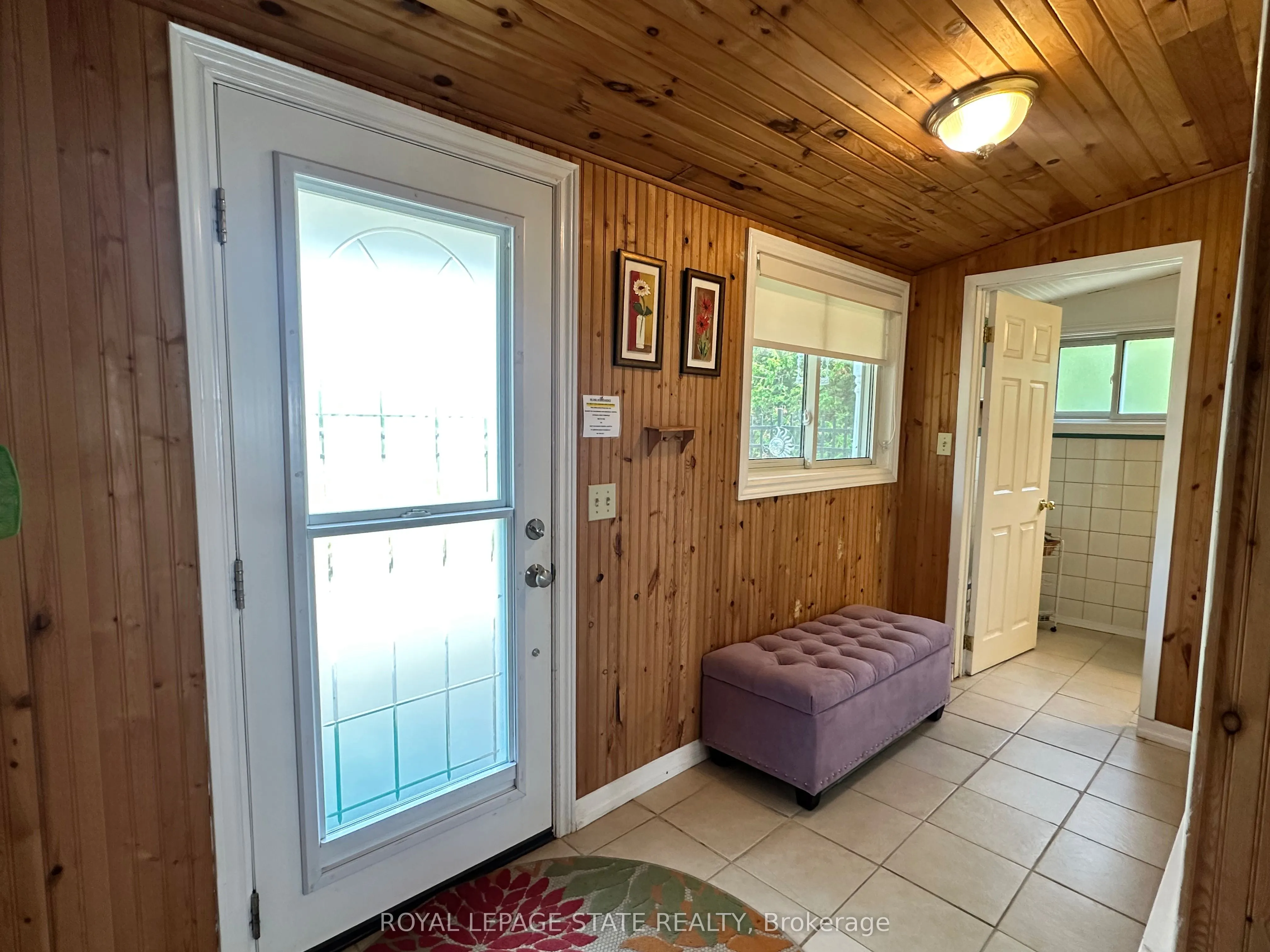 2110 Lakeshore Road