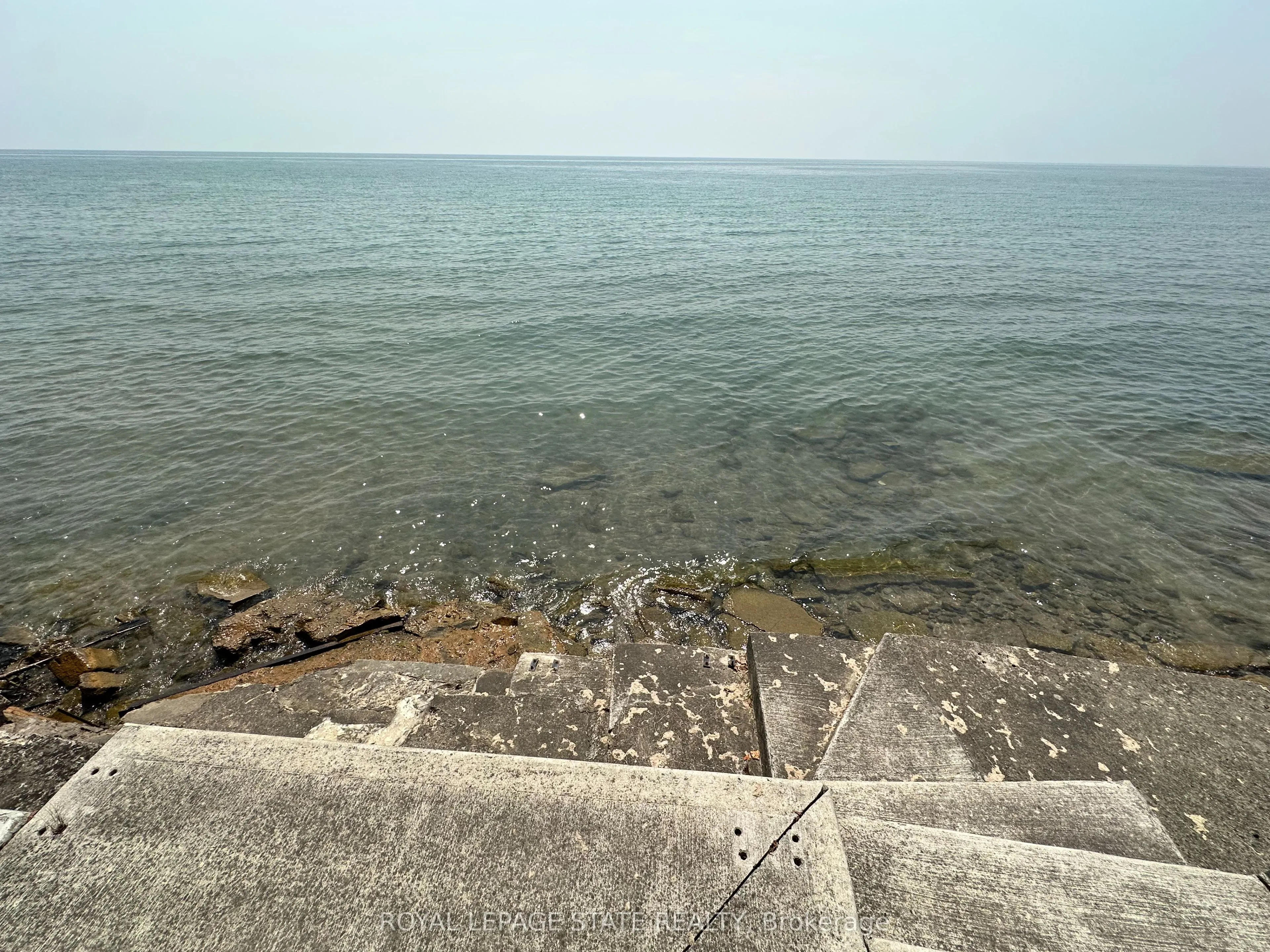 2110 Lakeshore Road