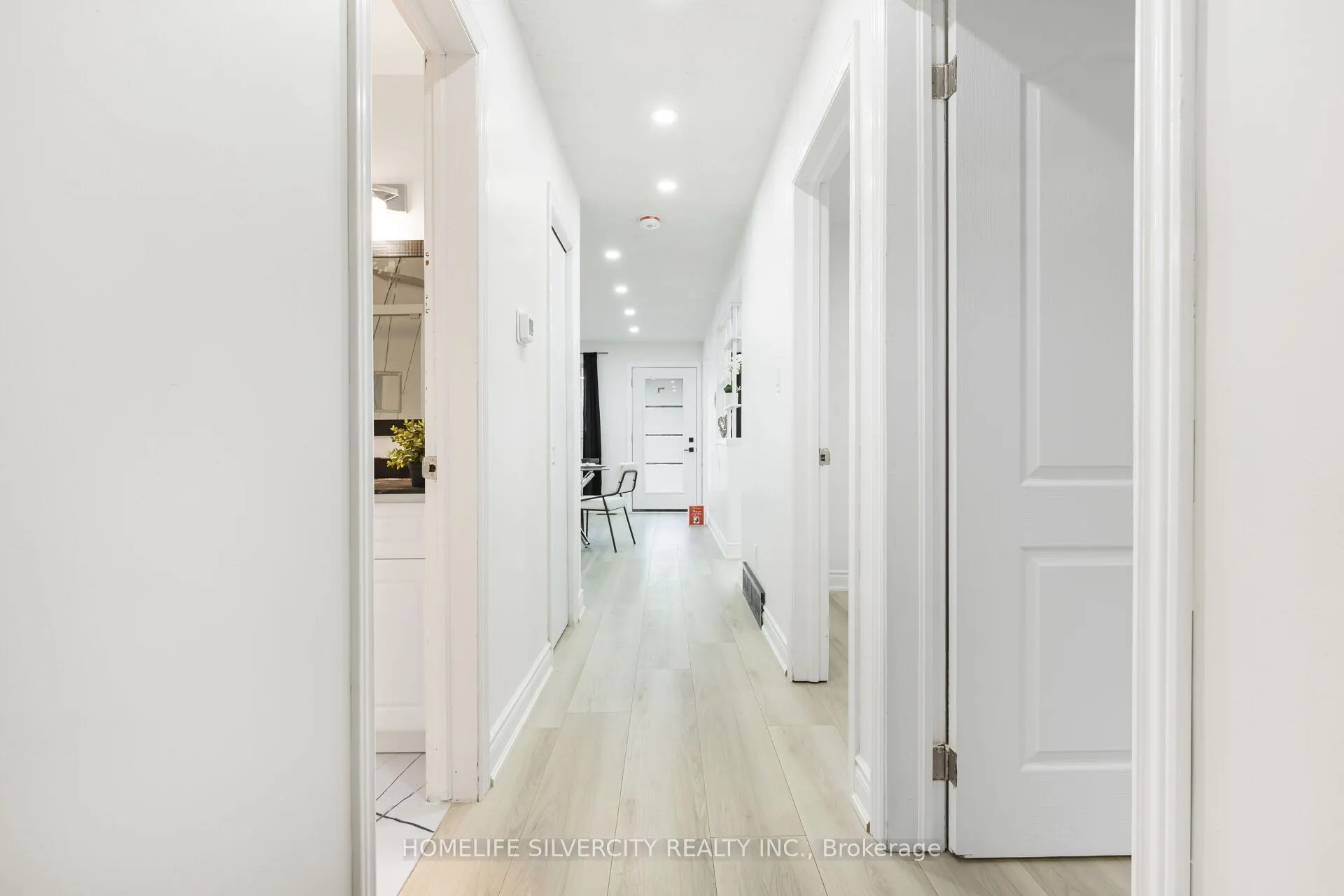 4 Hipel Avenue