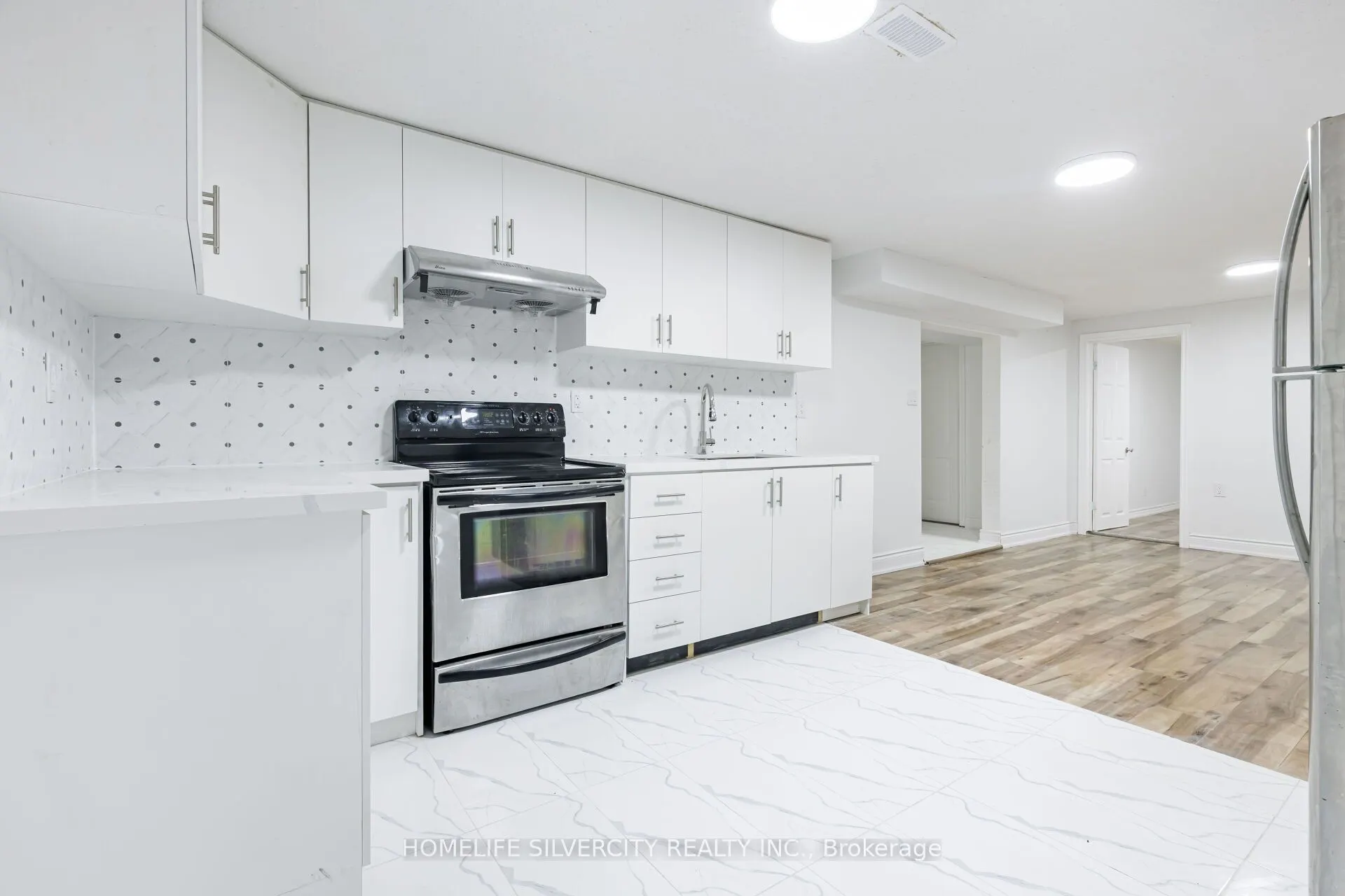 4 Hipel Avenue