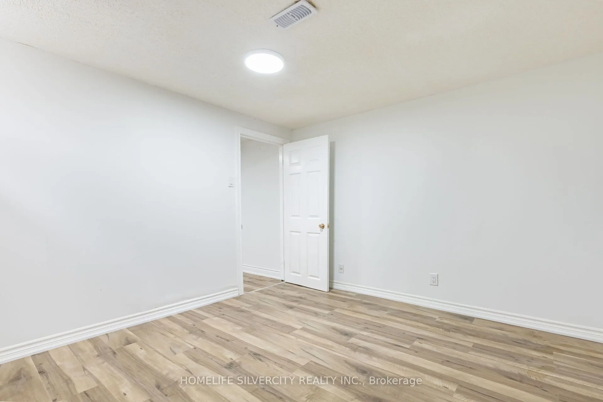 4 Hipel Avenue