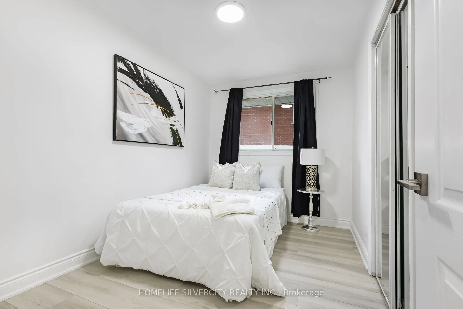 4 Hipel Avenue