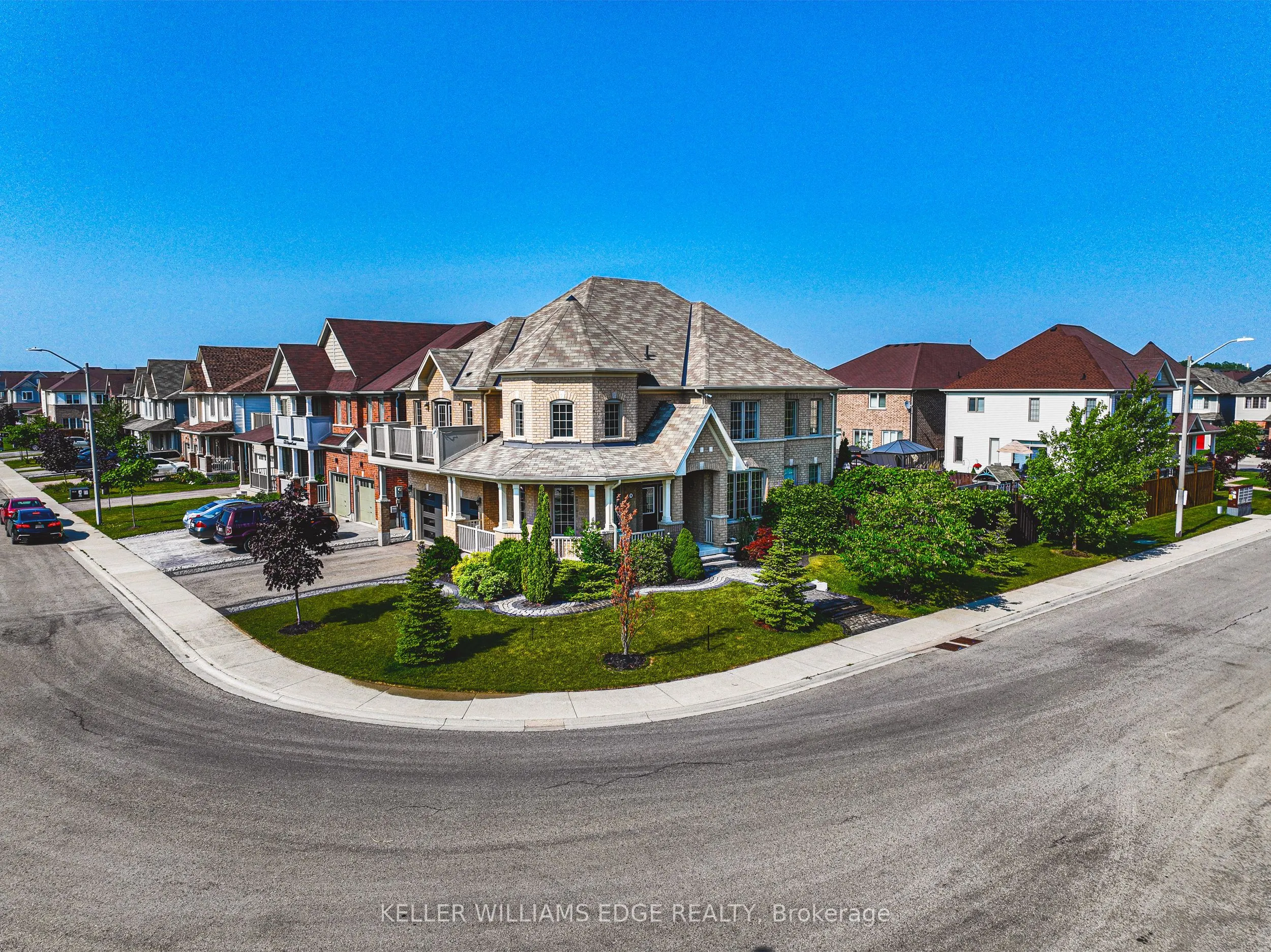 8788 Dogwood Crescent