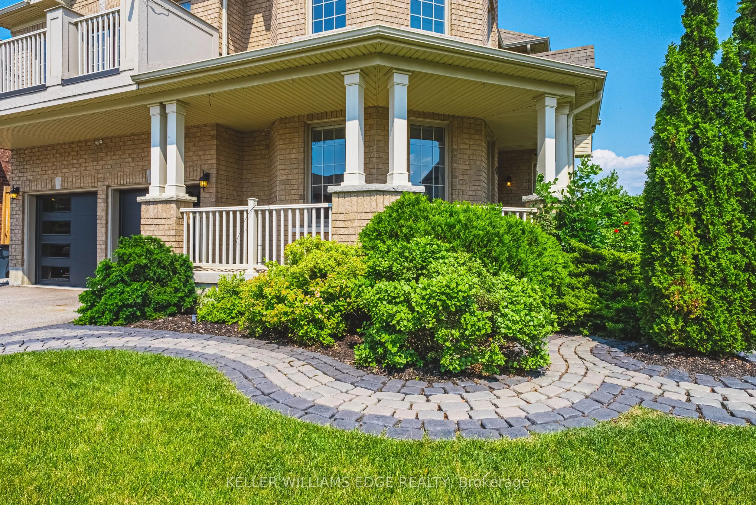 8788 Dogwood Crescent