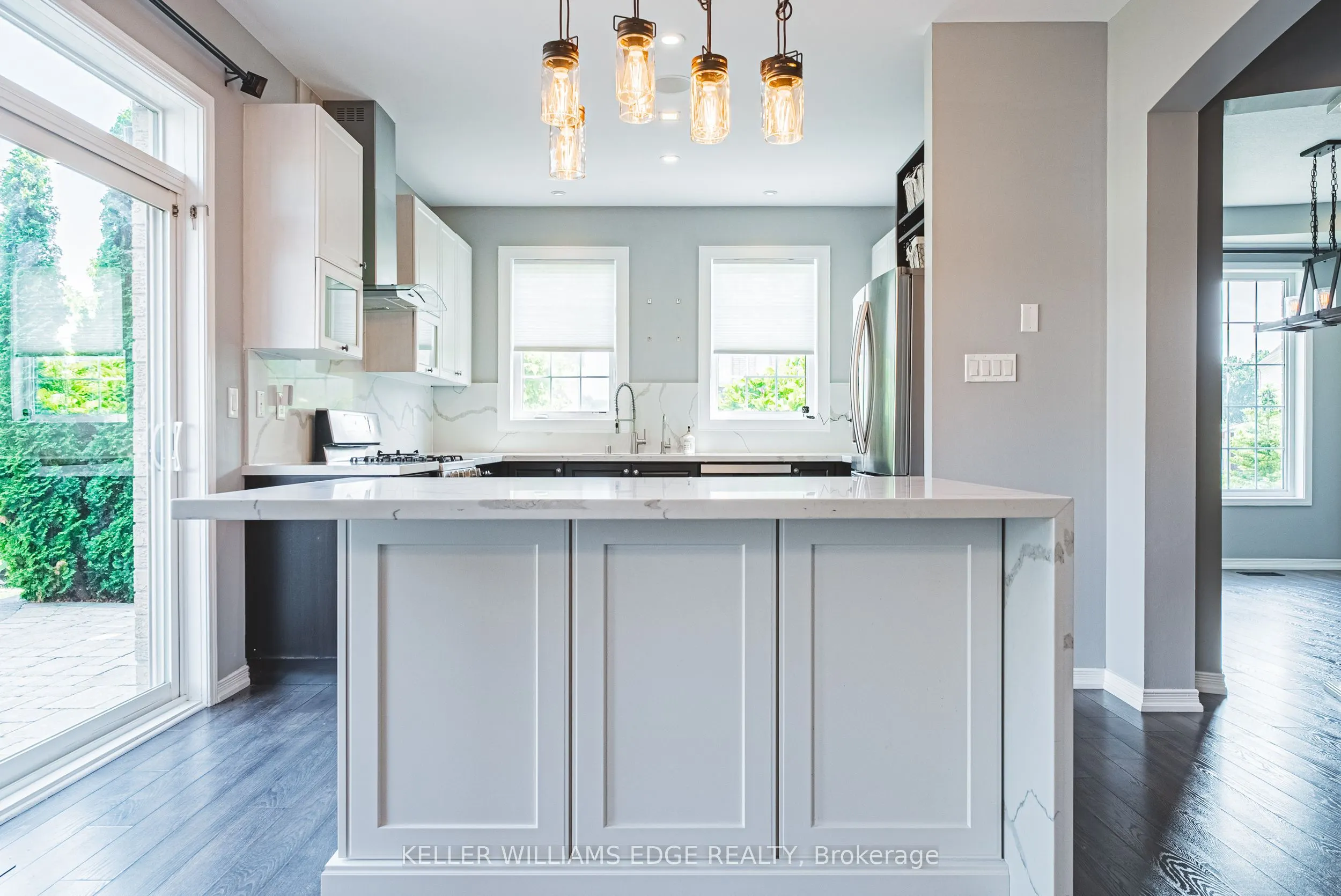 8788 Dogwood Crescent