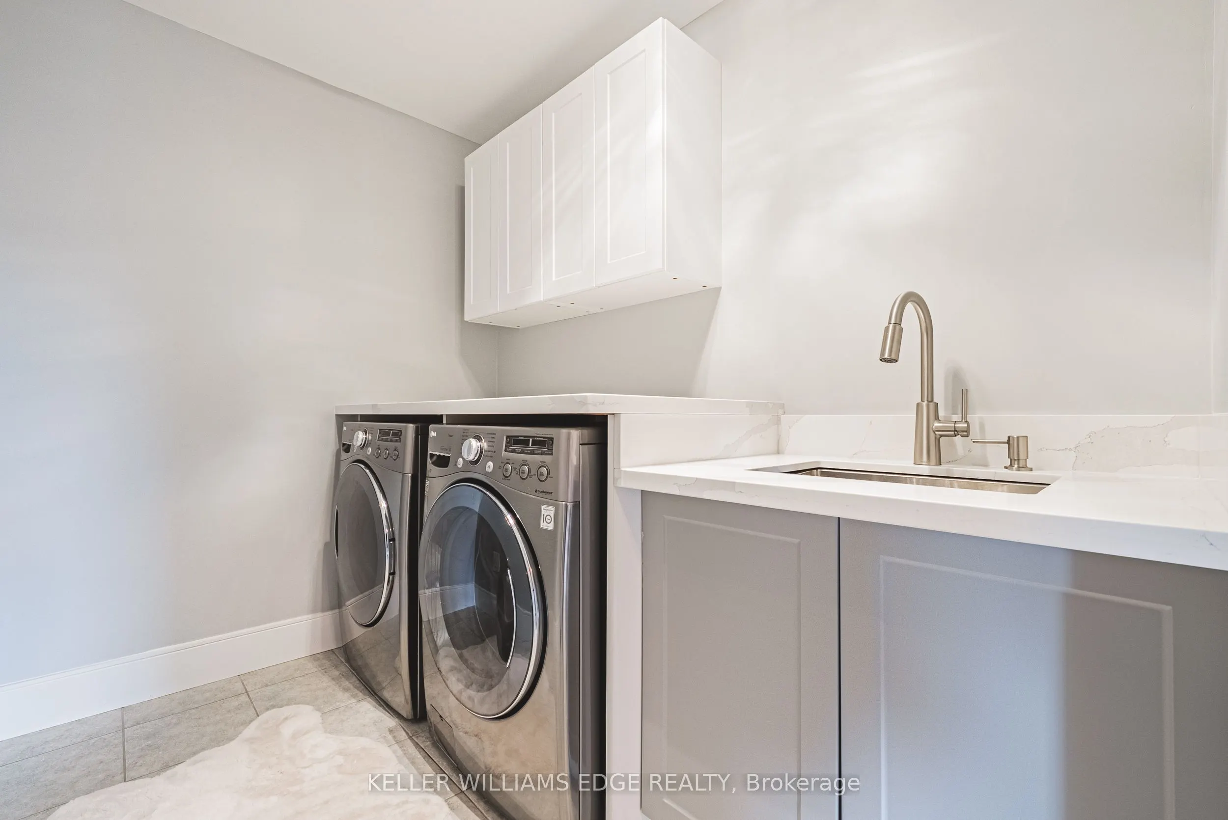 8788 Dogwood Crescent