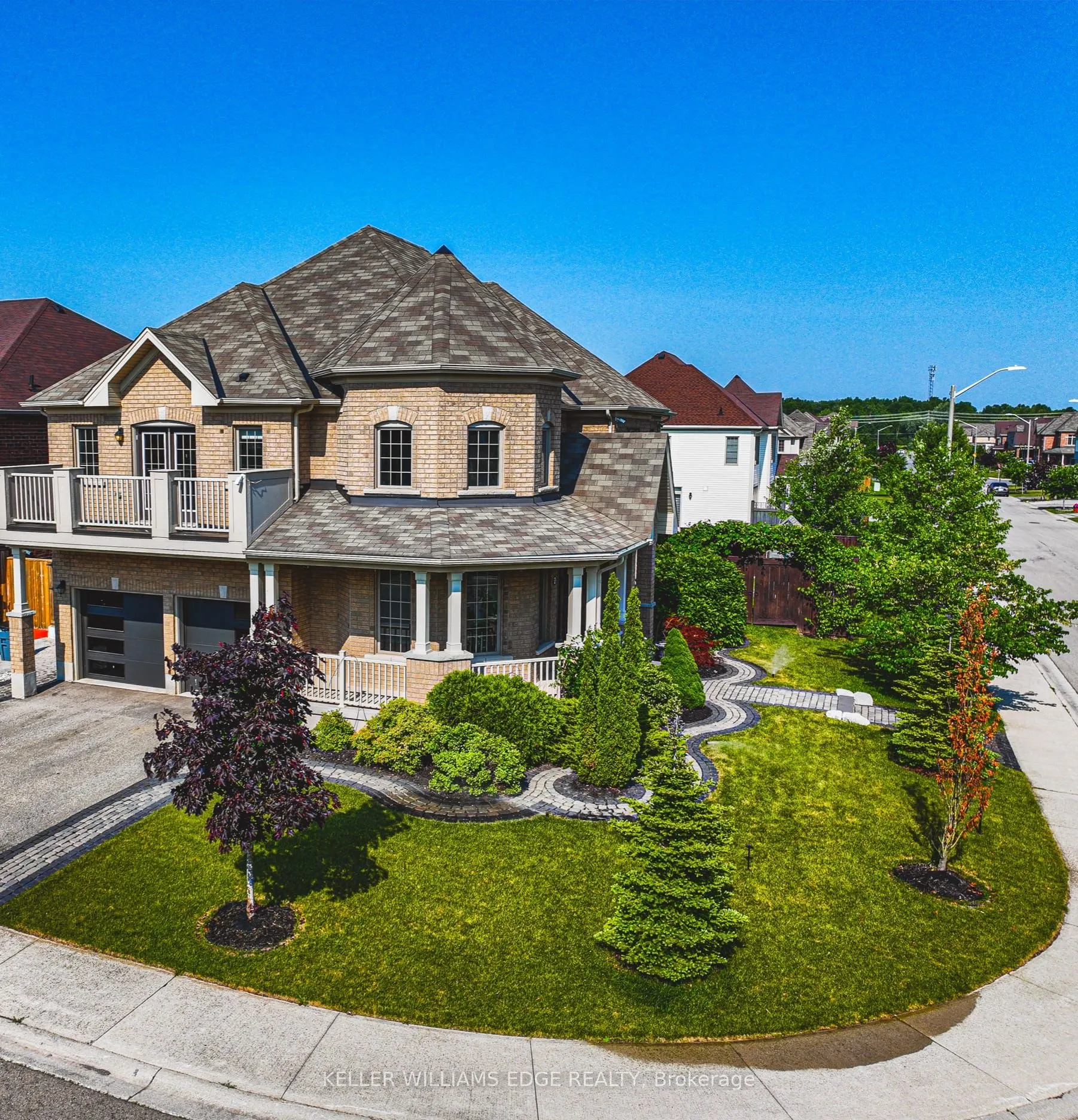 8788 Dogwood Crescent