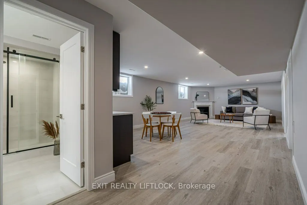 802 Steinberg Court