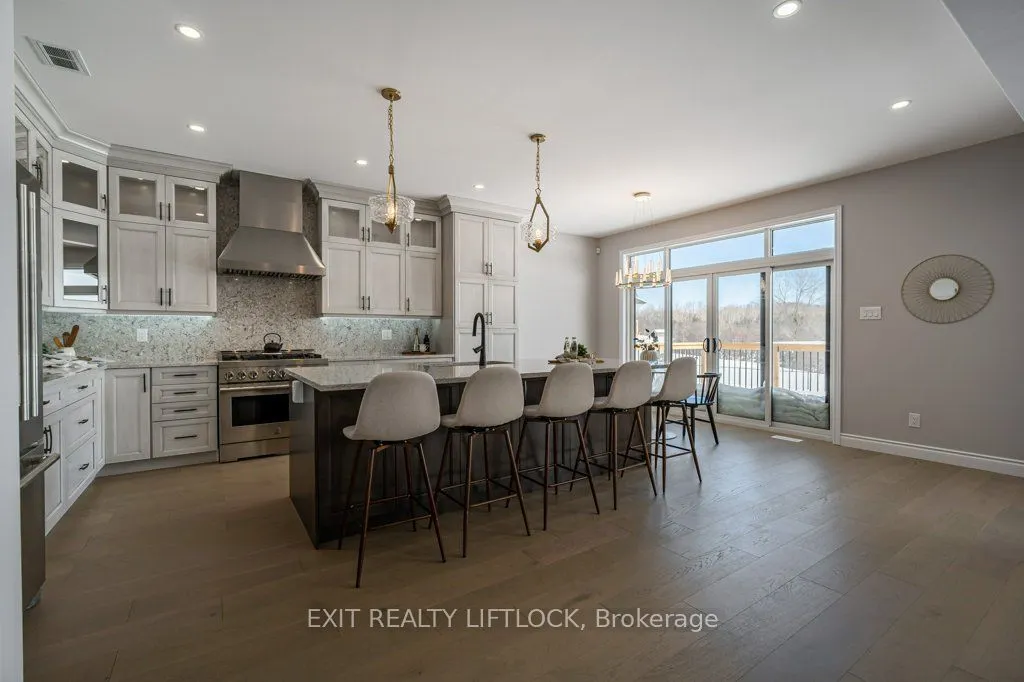 802 Steinberg Court