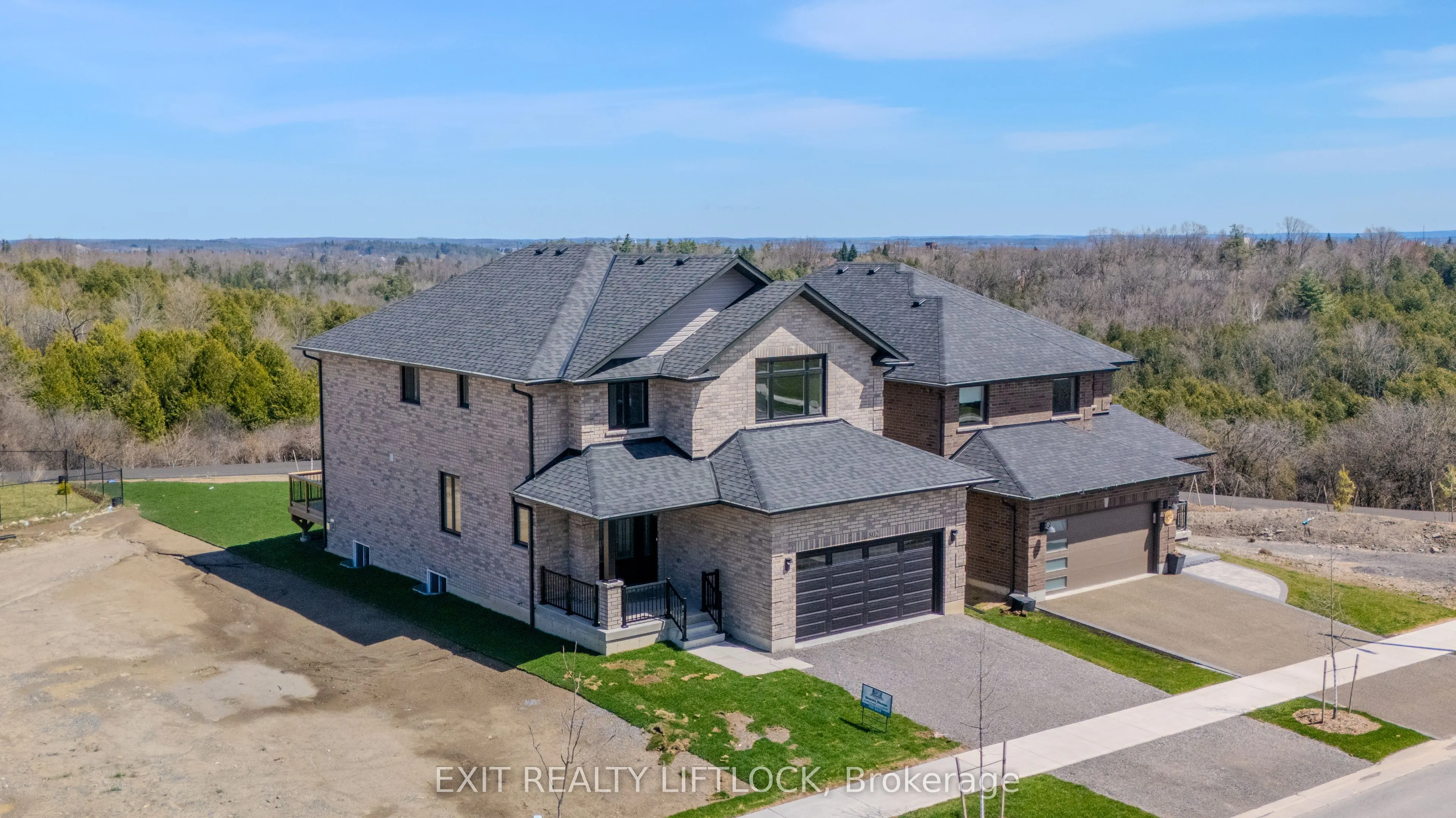 802 Steinberg Court