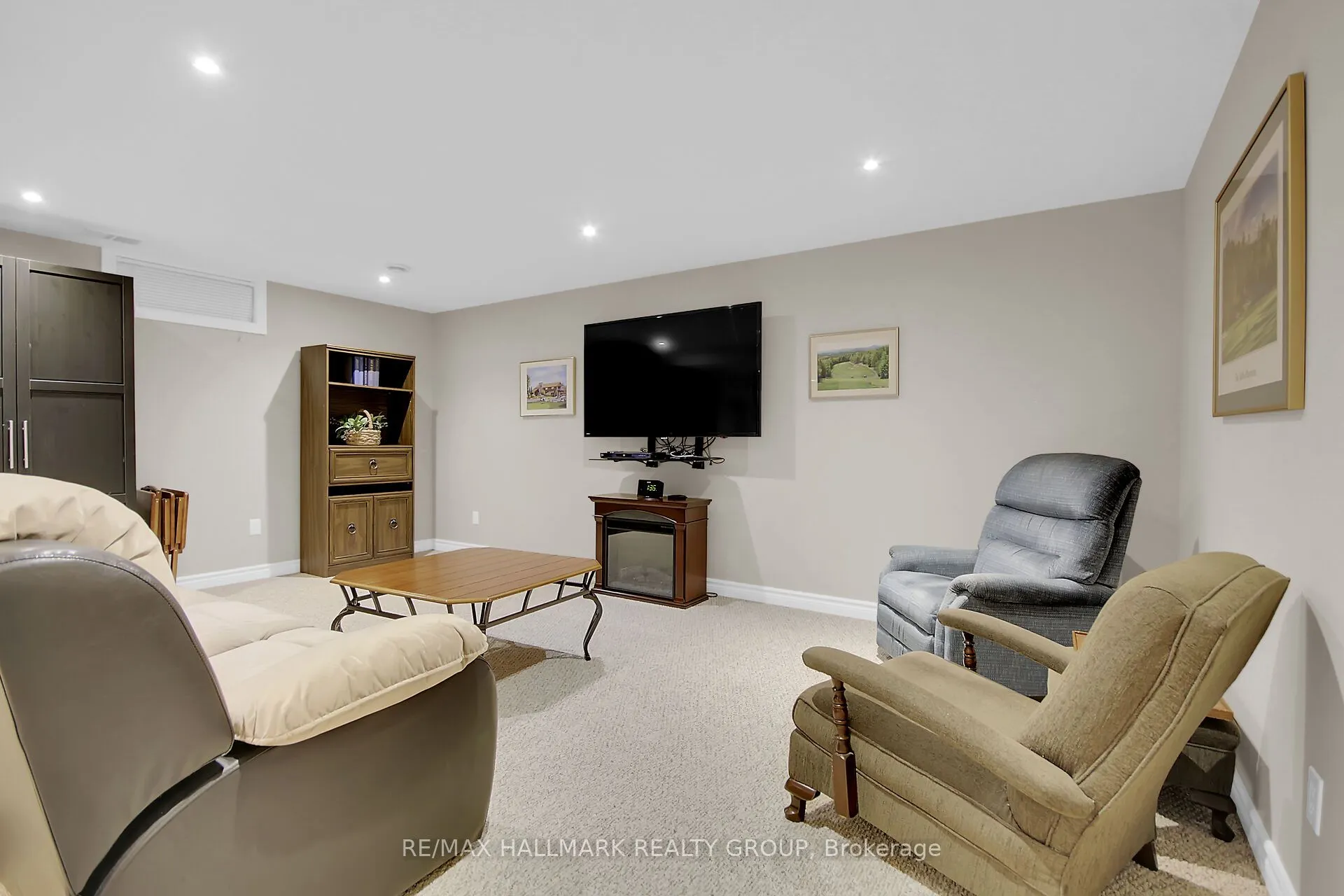 30 Langford Crescent