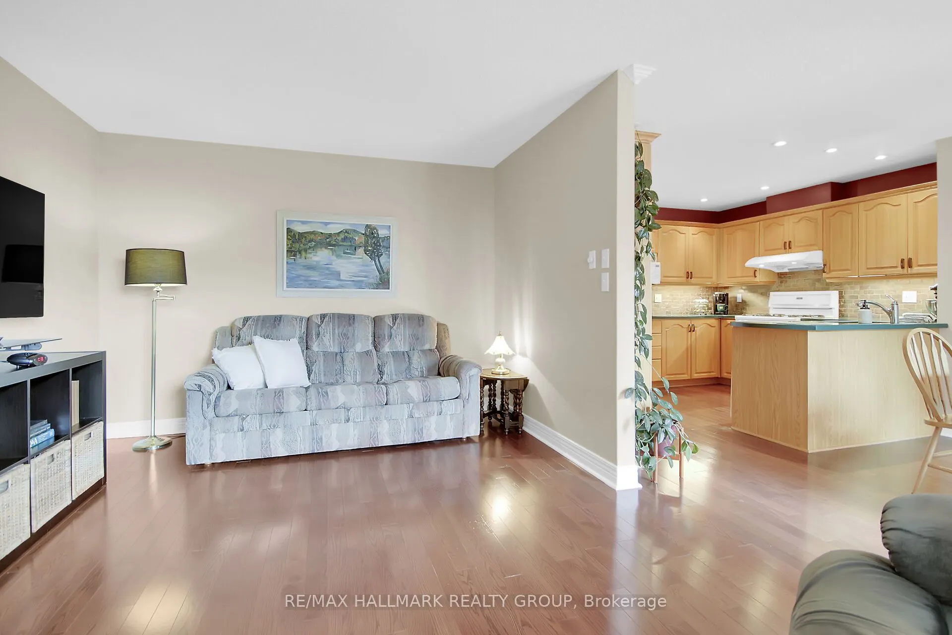 30 Langford Crescent