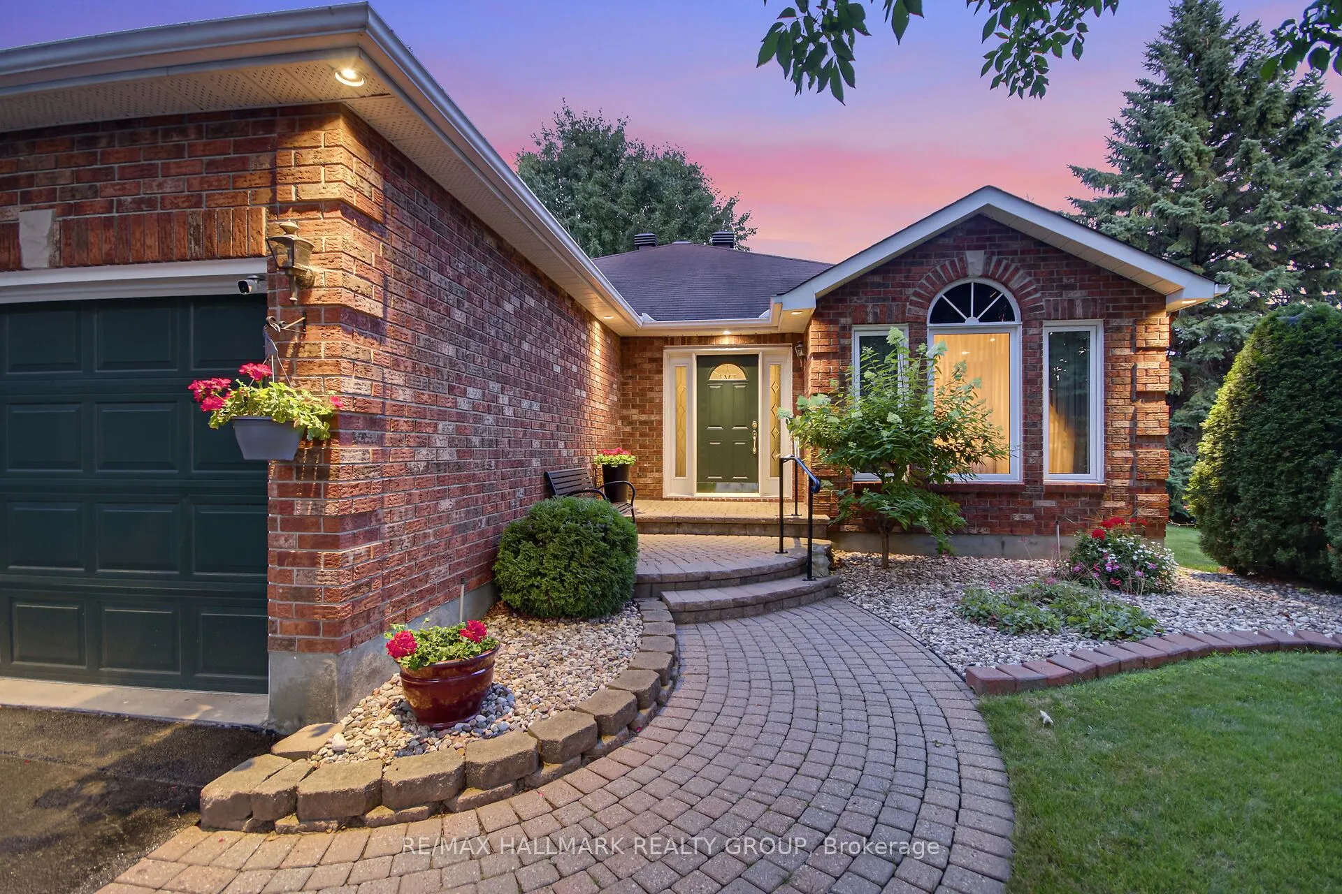 30 Langford Crescent