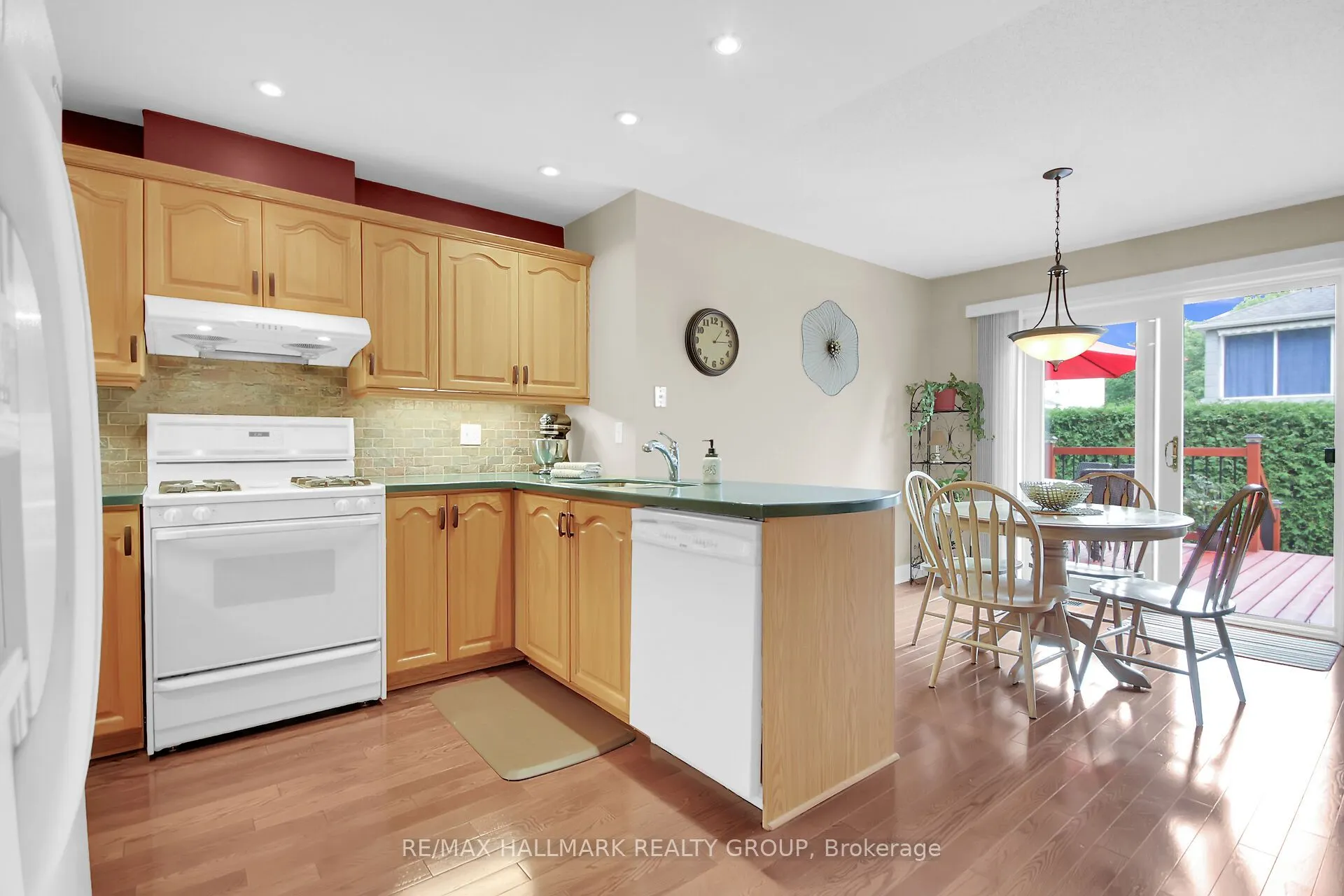 30 Langford Crescent