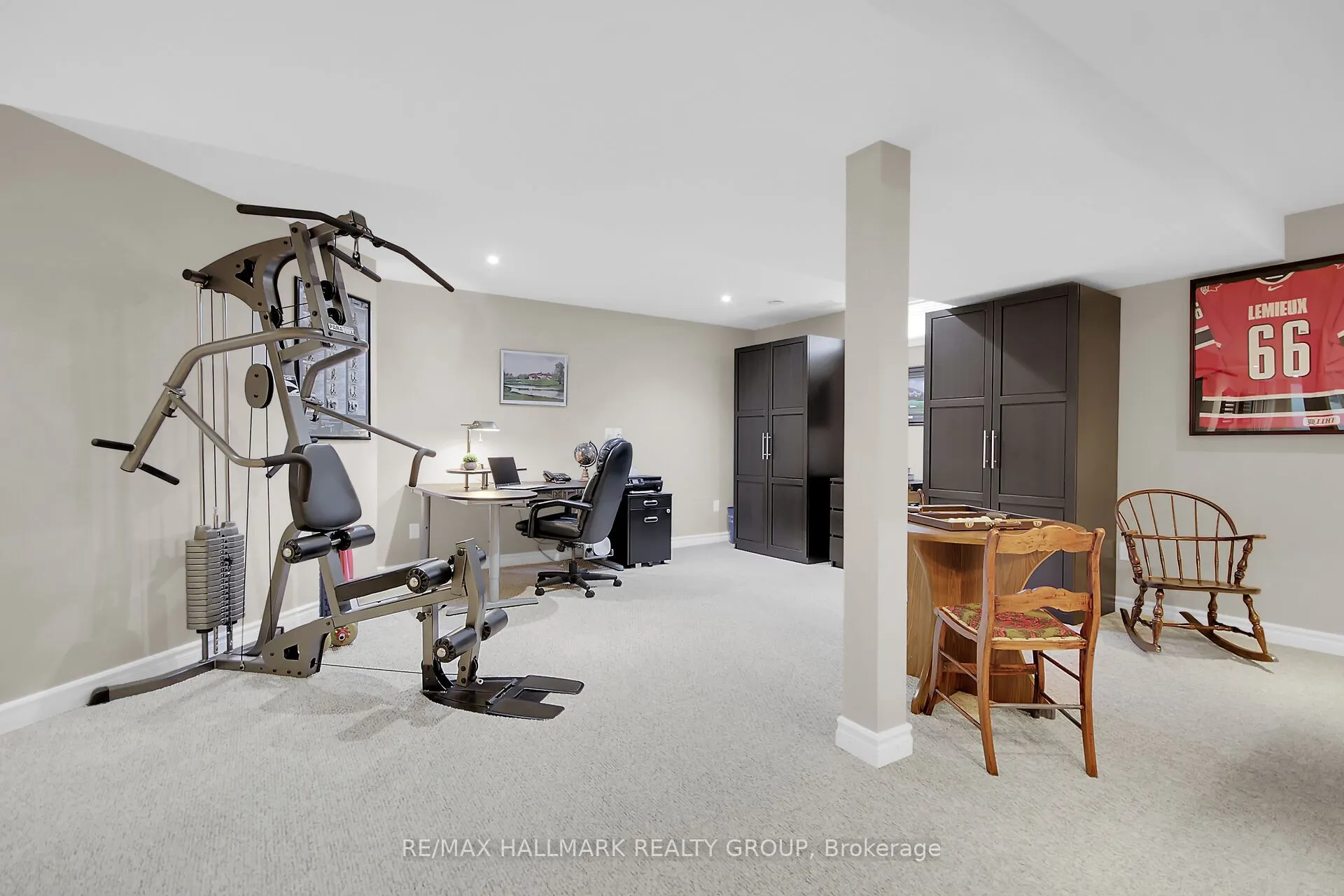 30 Langford Crescent