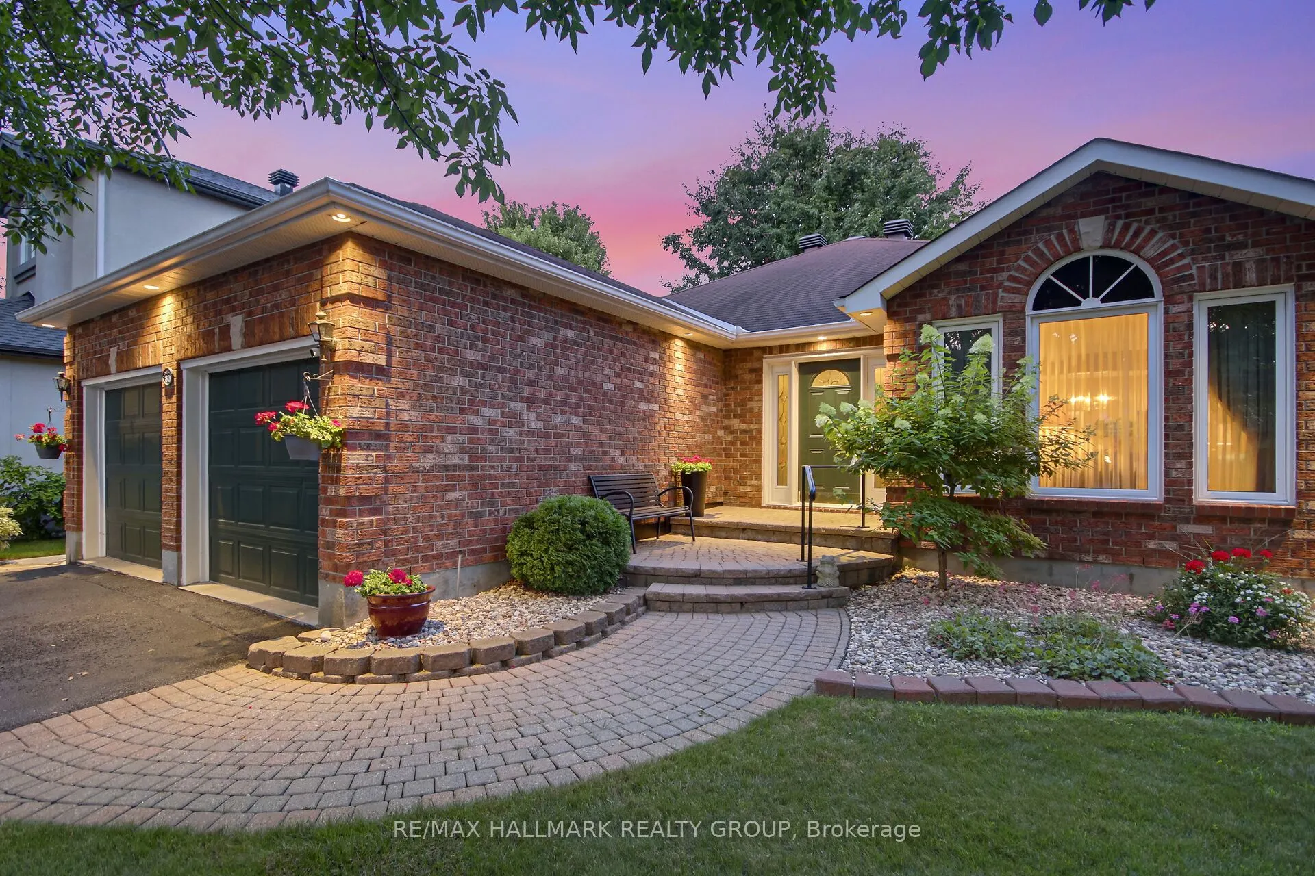 30 Langford Crescent