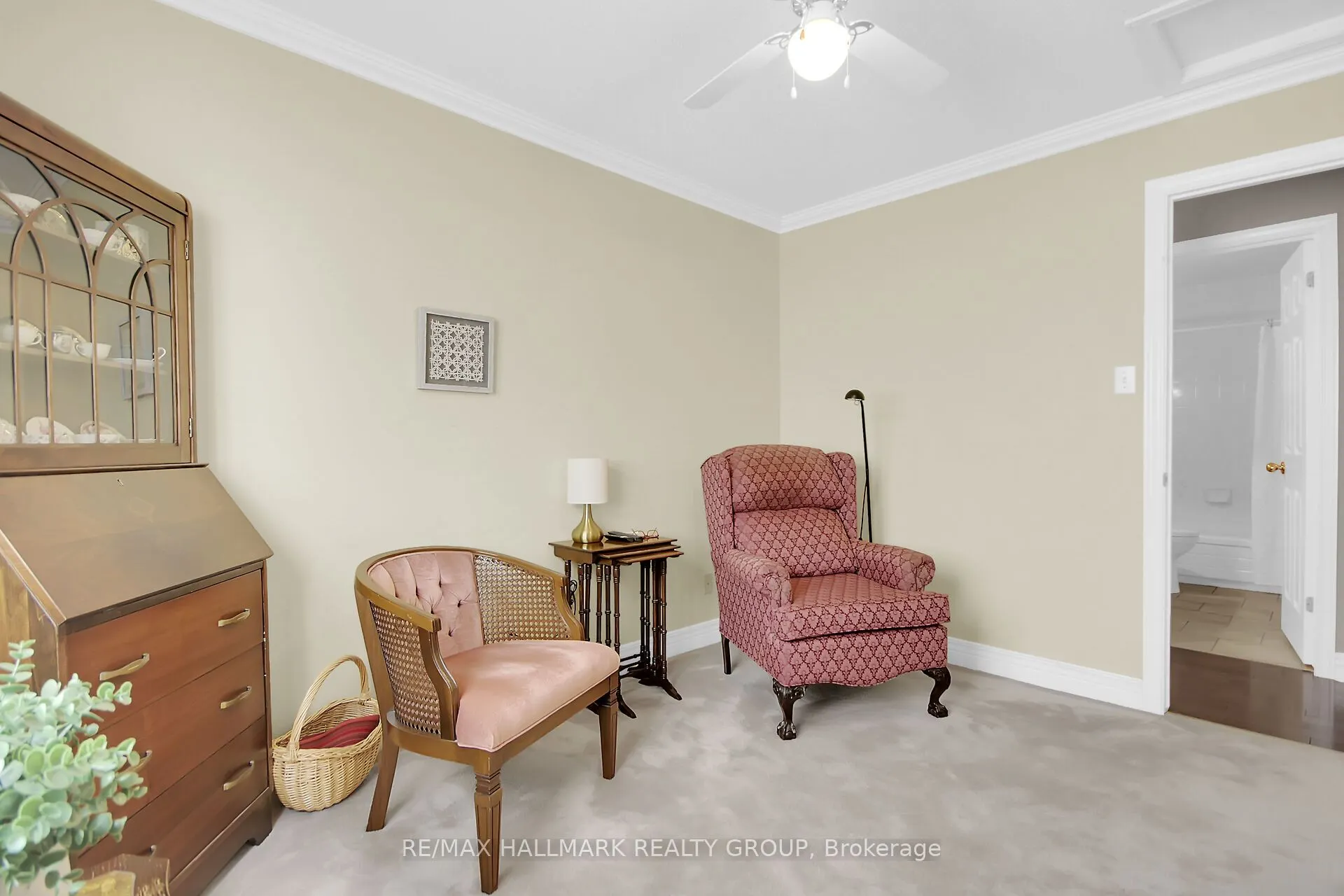 30 Langford Crescent