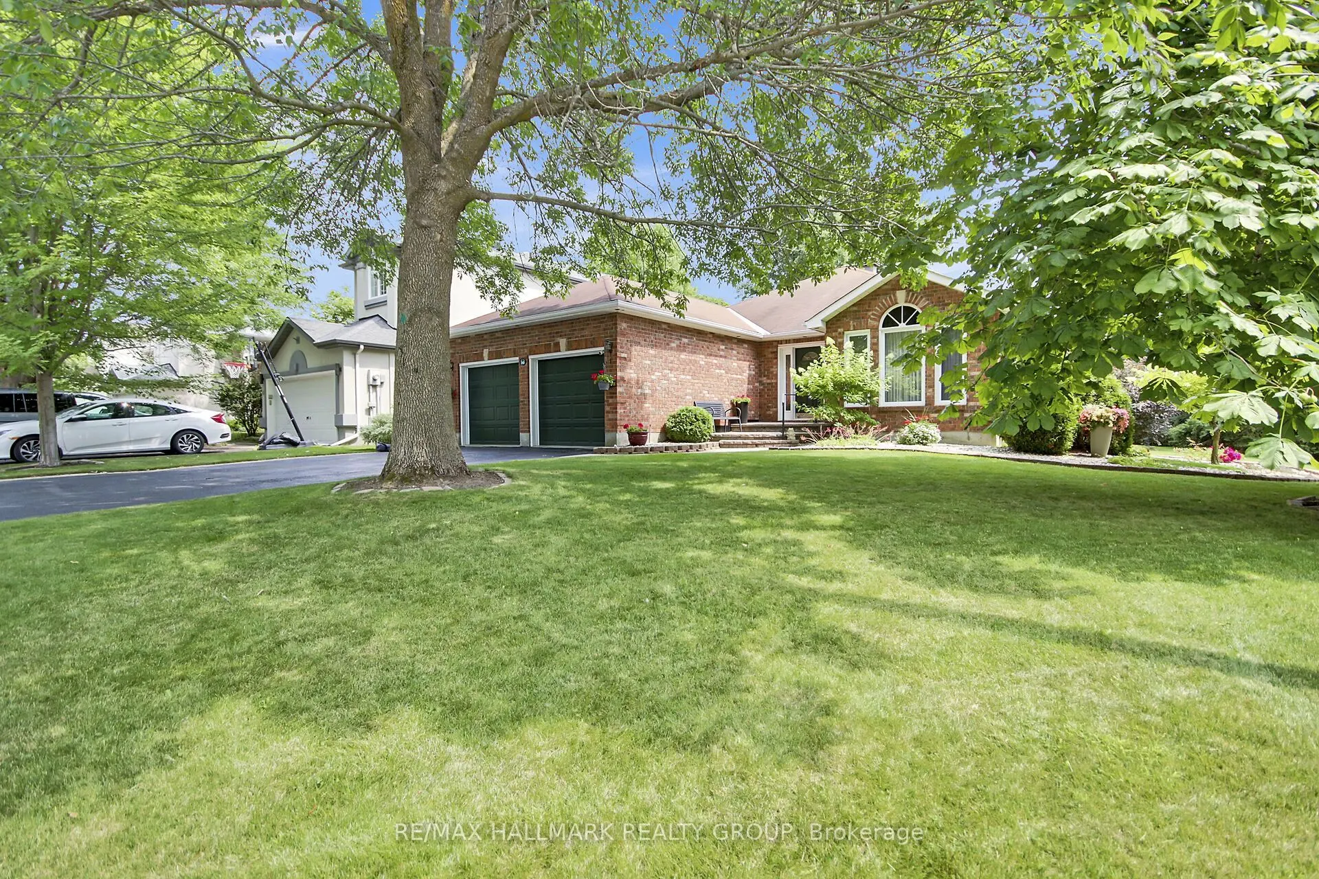 30 Langford Crescent