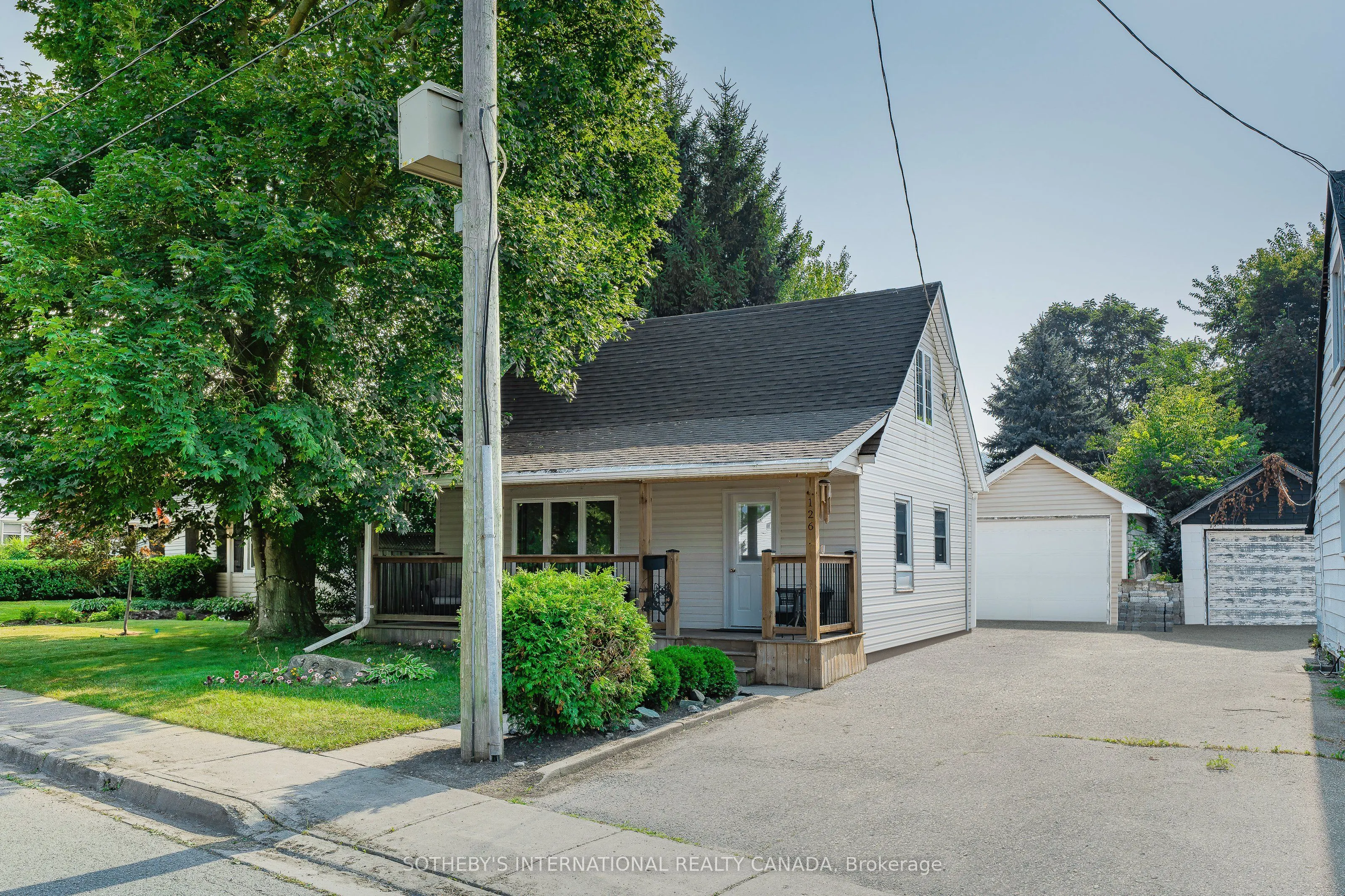 126 Glenmorris Street