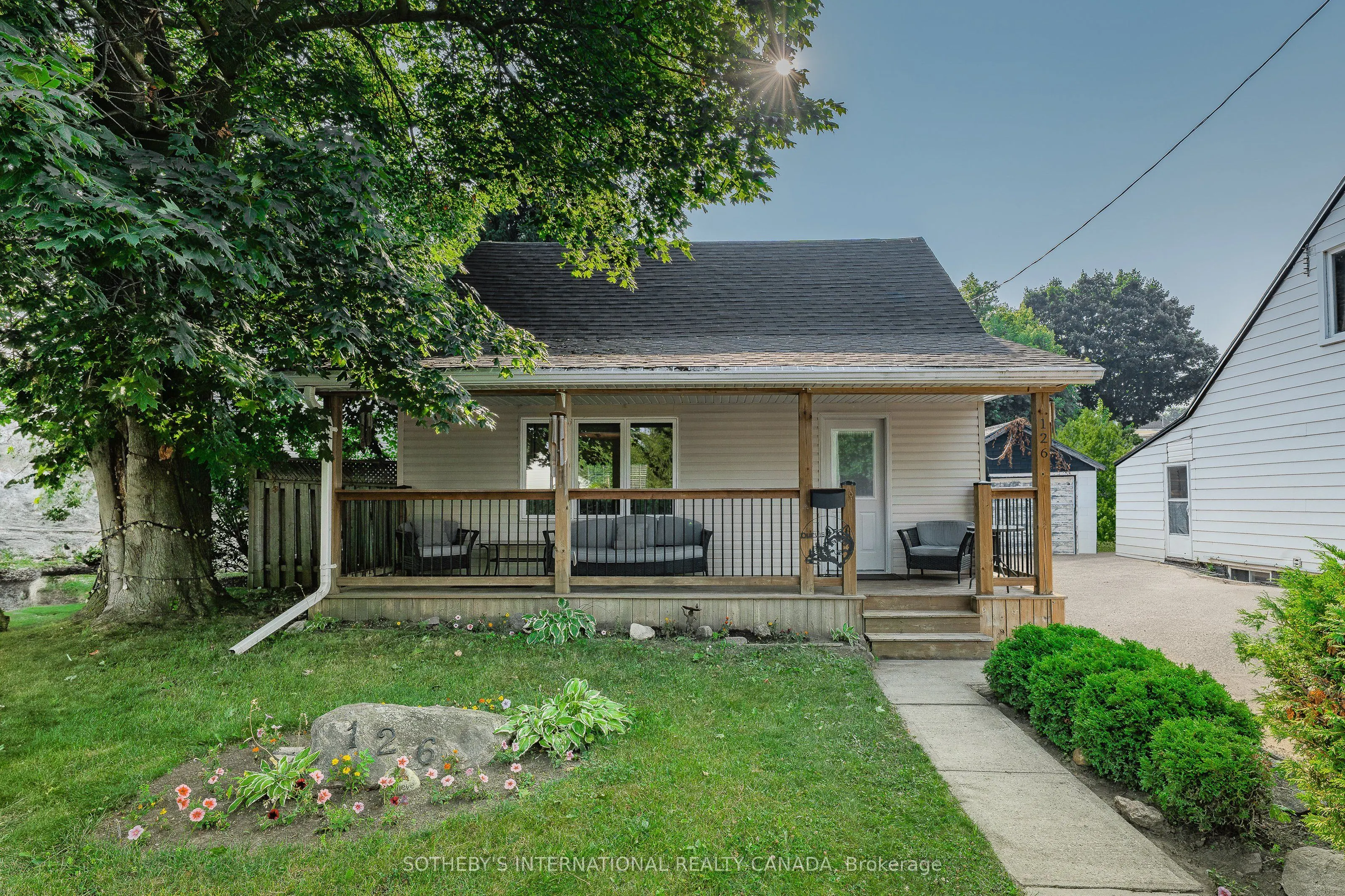 126 Glenmorris Street
