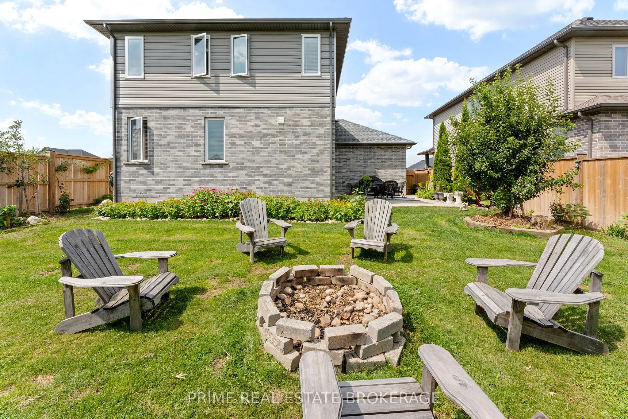 95 Boyd Boulevard