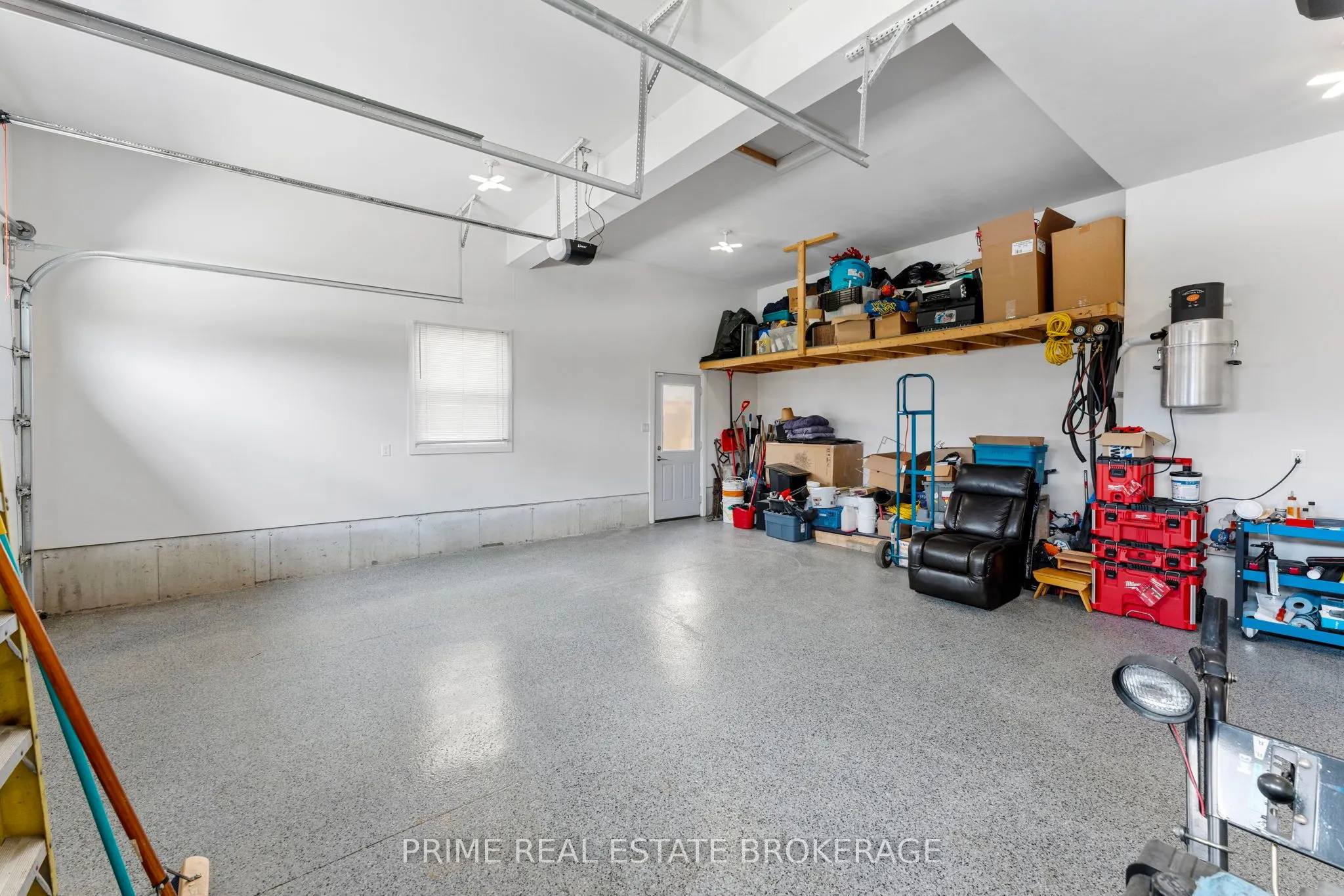 95 Boyd Boulevard
