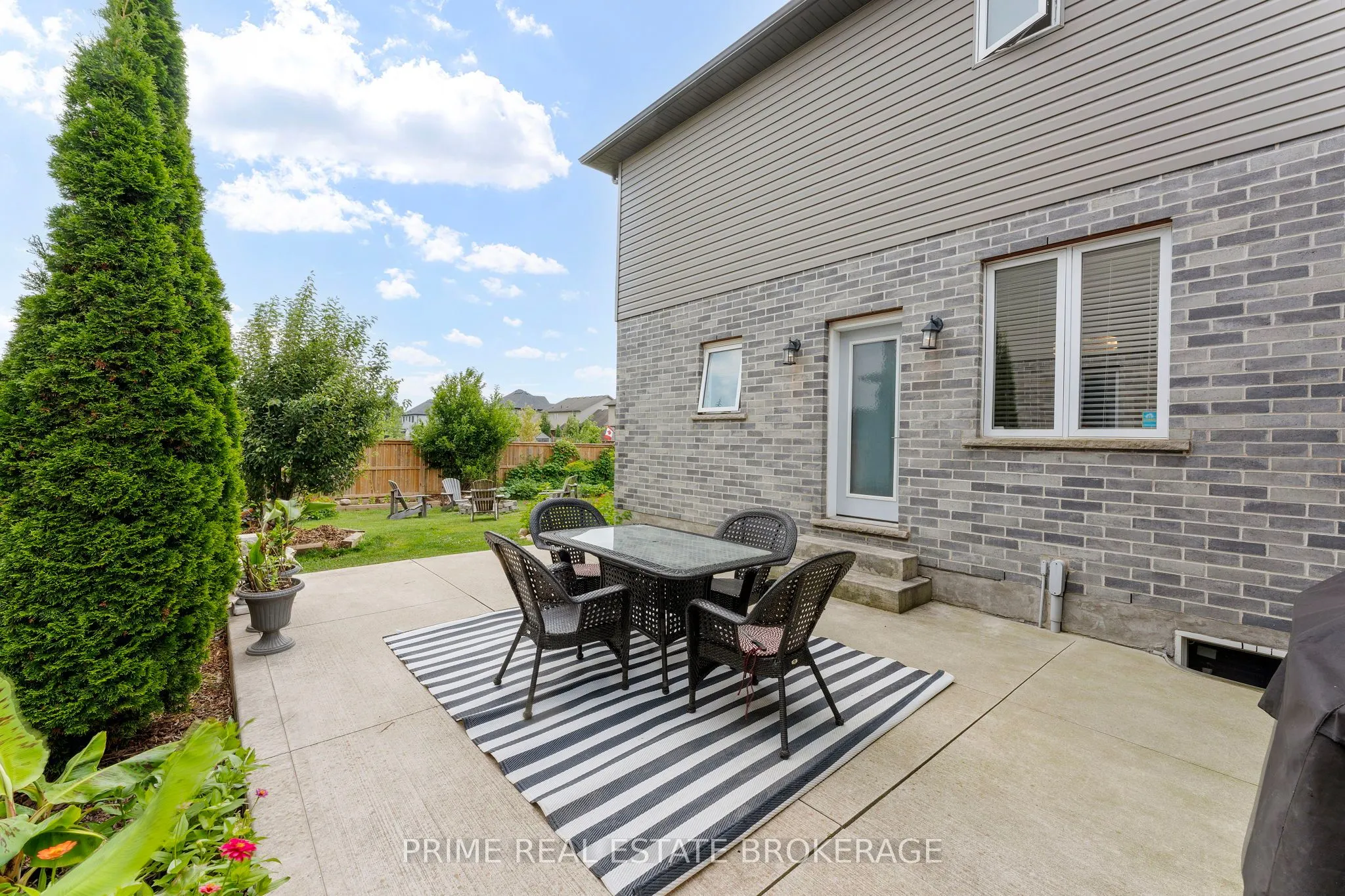 95 Boyd Boulevard