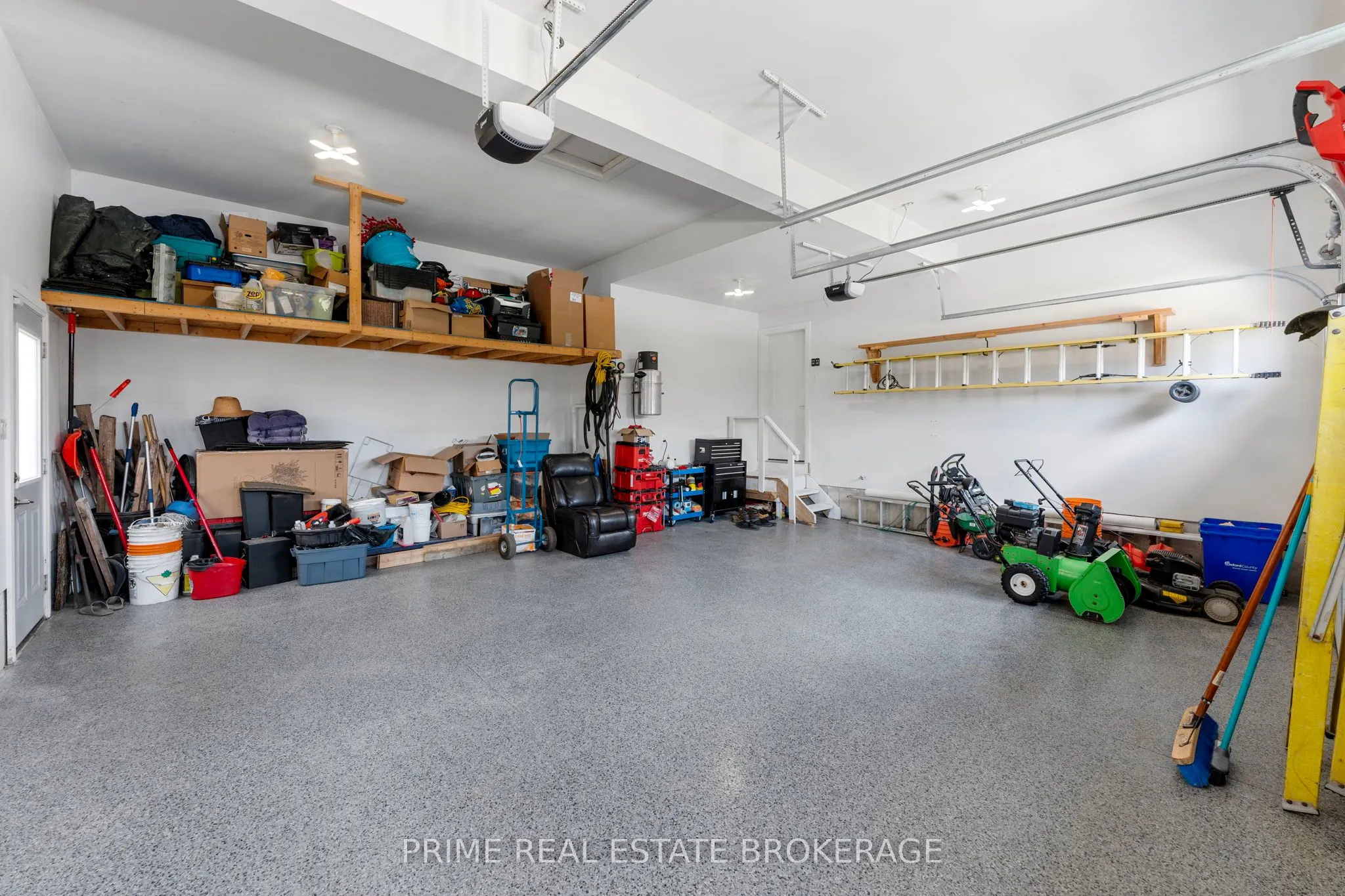95 Boyd Boulevard
