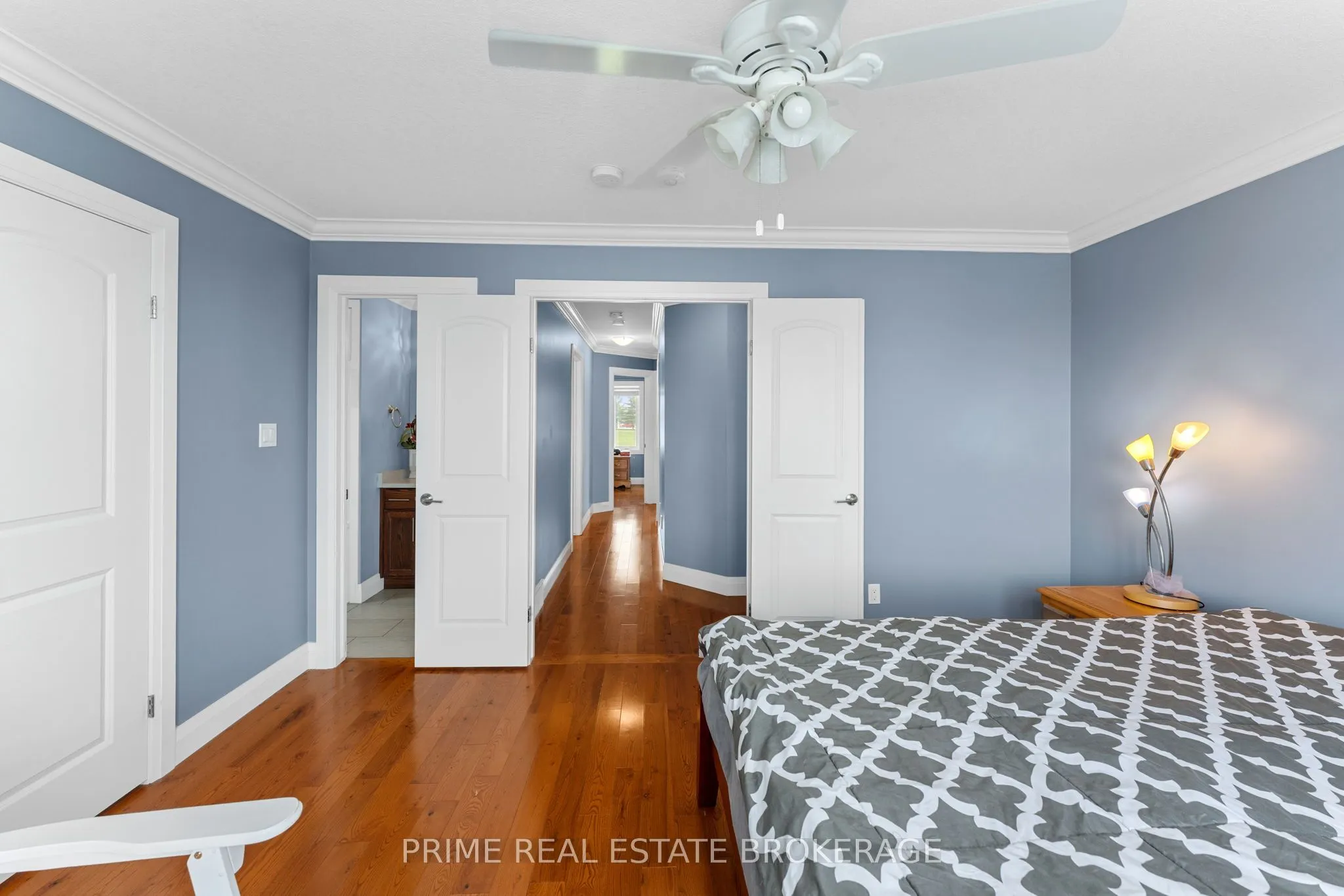 95 Boyd Boulevard